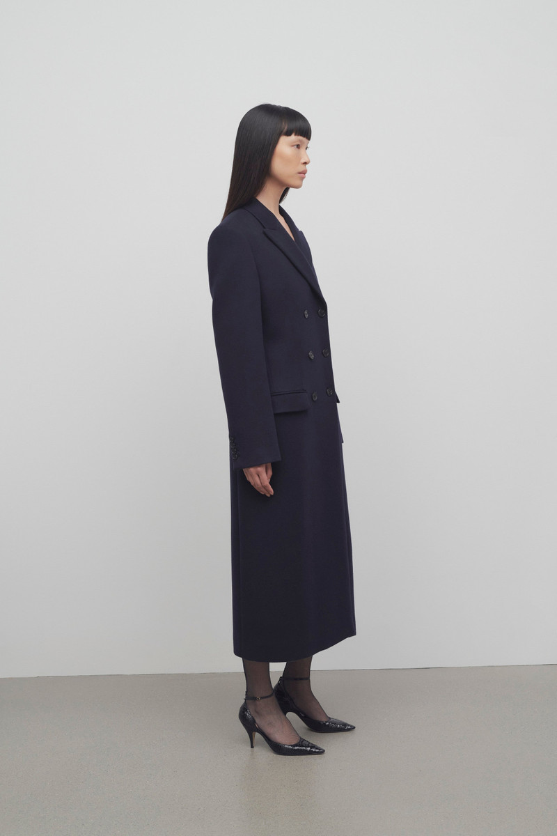 Woody Coat in Cashmere 4