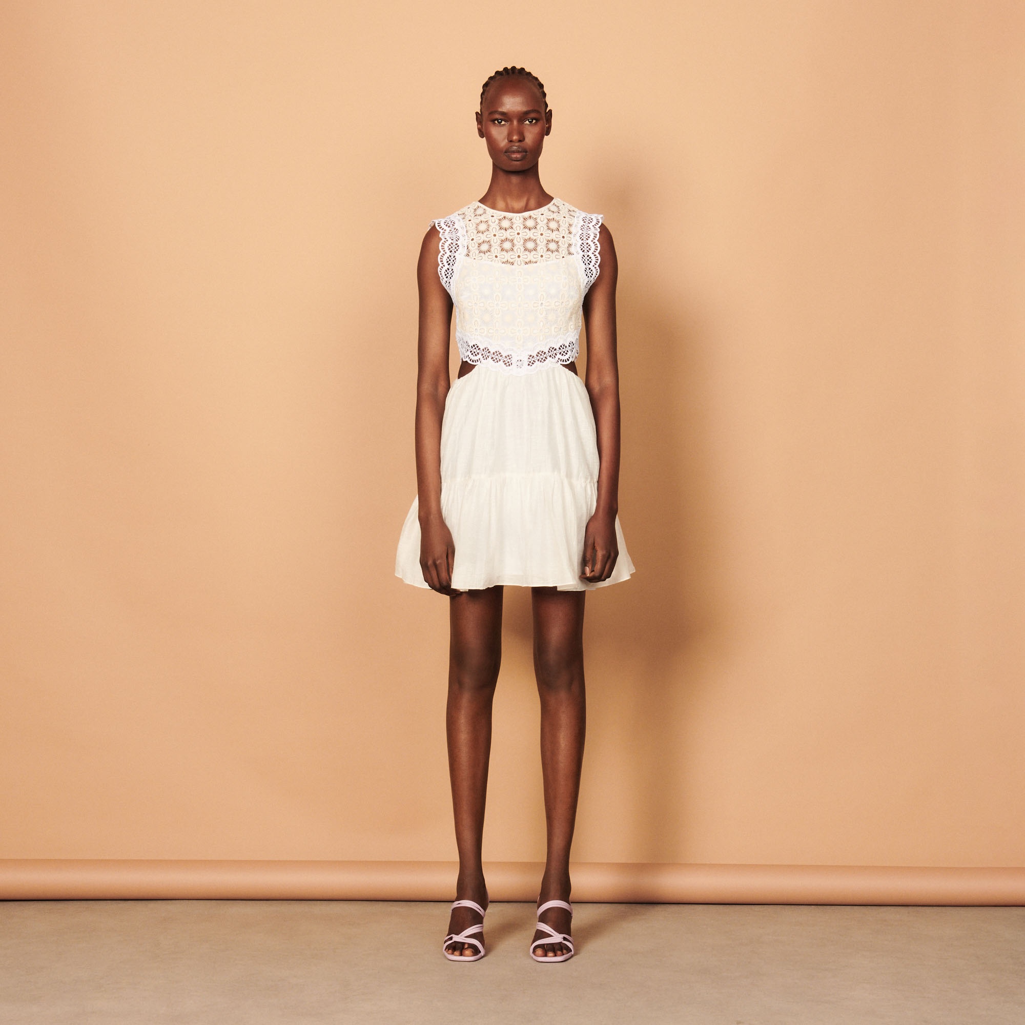 Short dual-fabric dress - 6