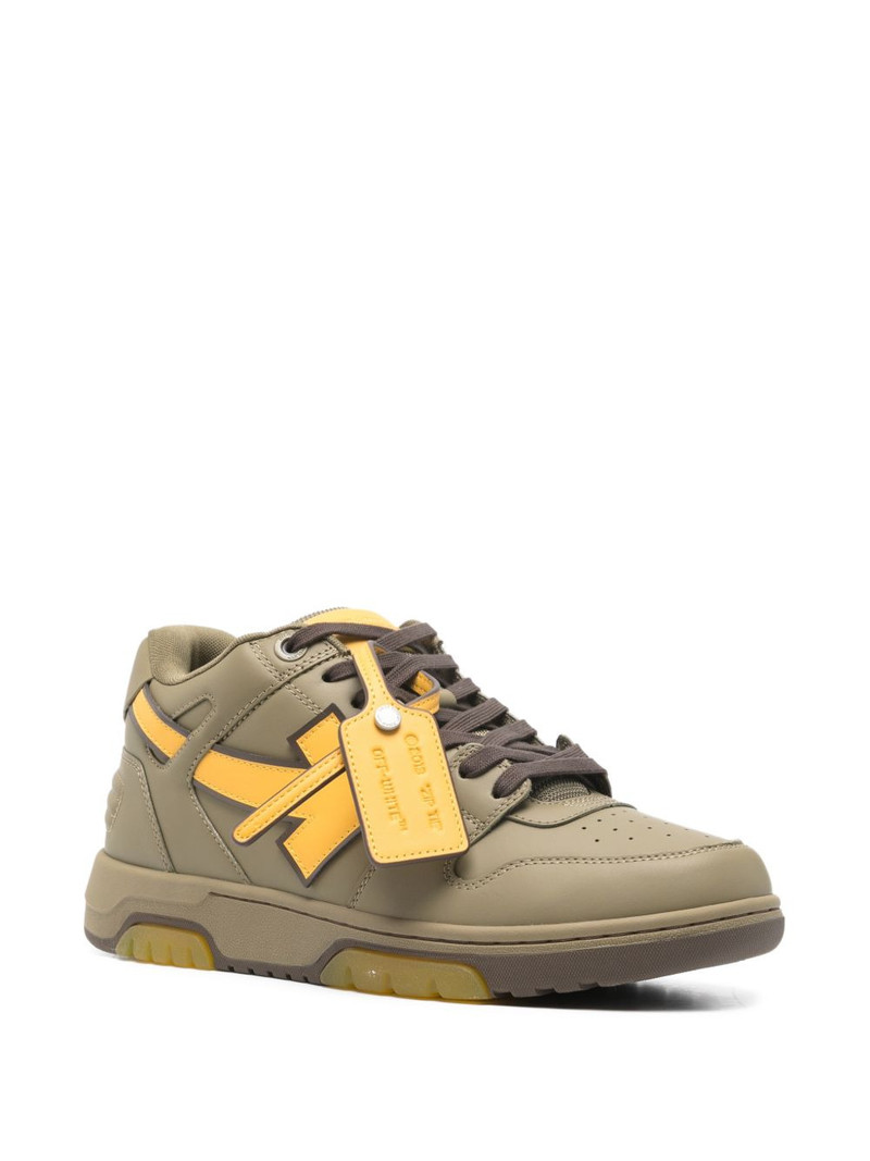 Off-White arrow-design sneakers outlook