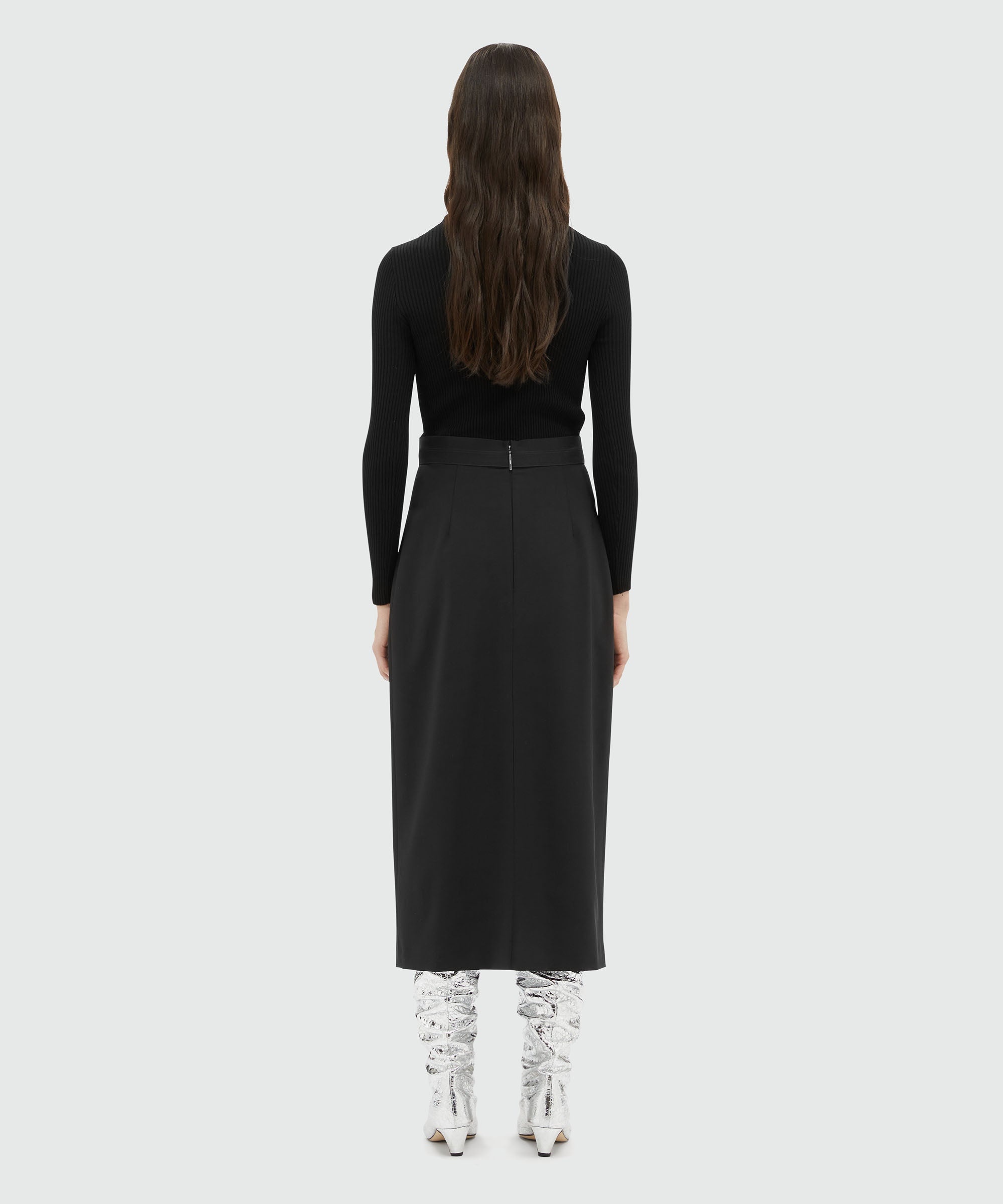 Black wool pencil skirt with slit - 3
