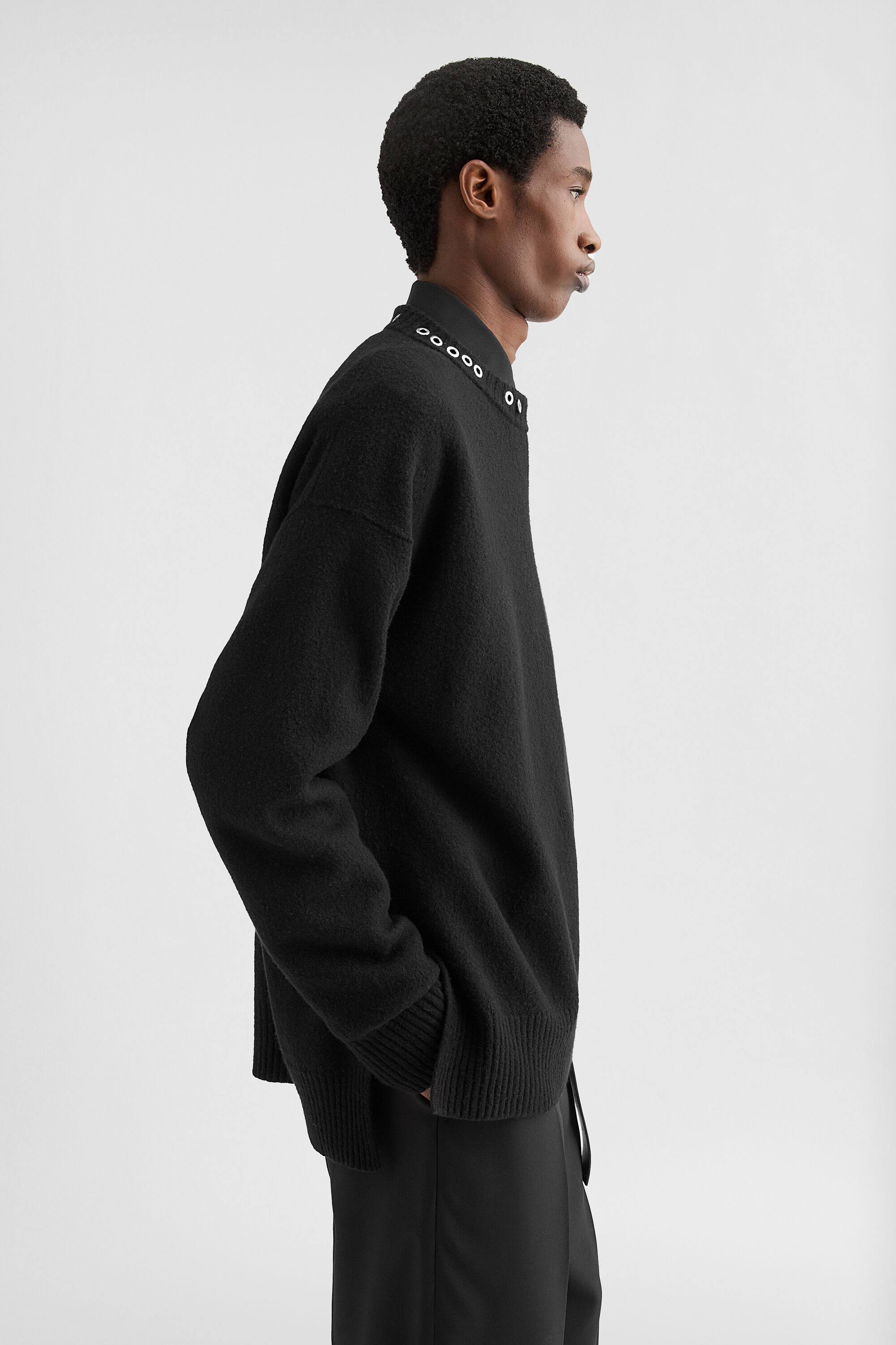 Lightweight Wool Crew-Neck Sweater - 3