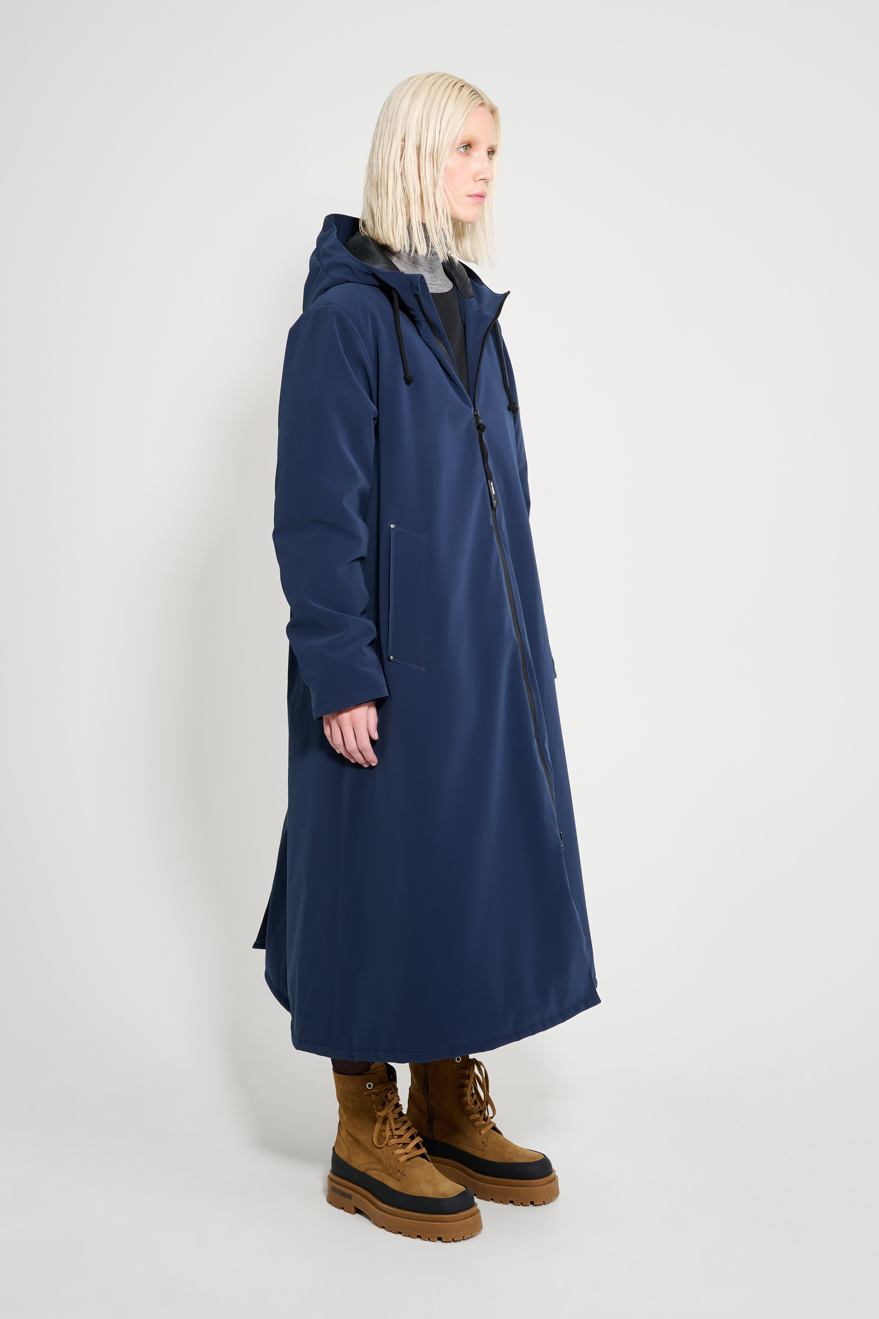 Mosebacke Long Matte Winter Coat Navy - 3
