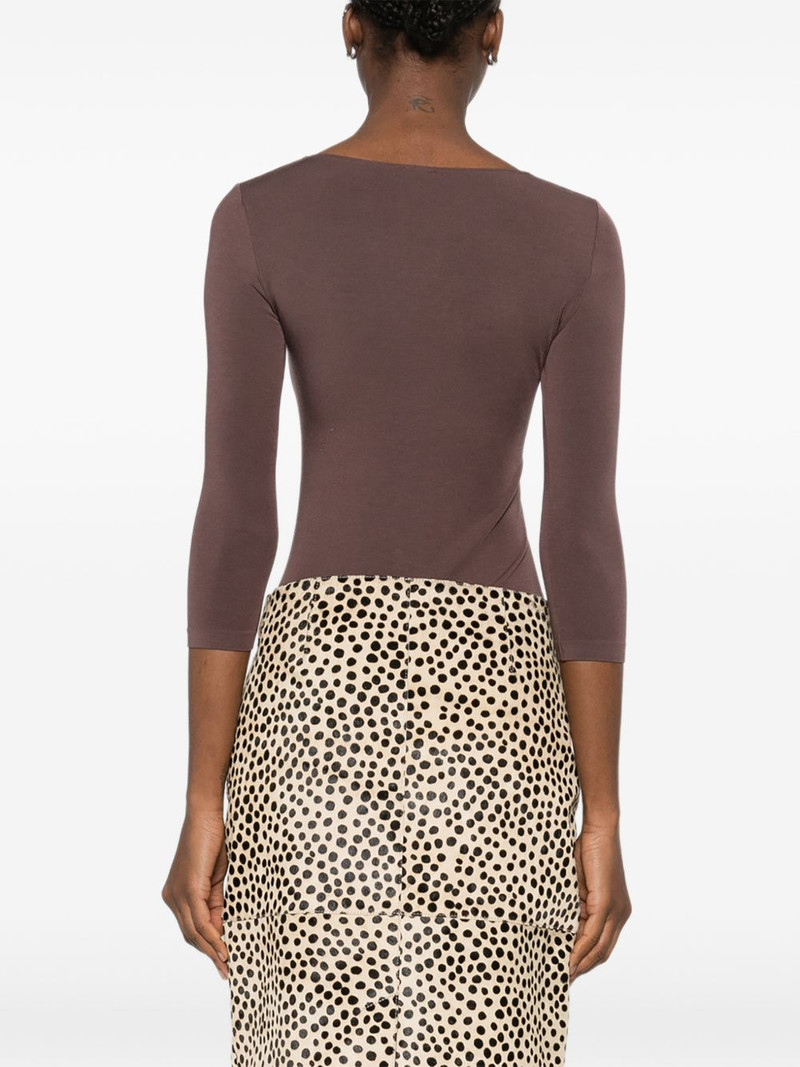 scoop-neck long-sleeved top 4