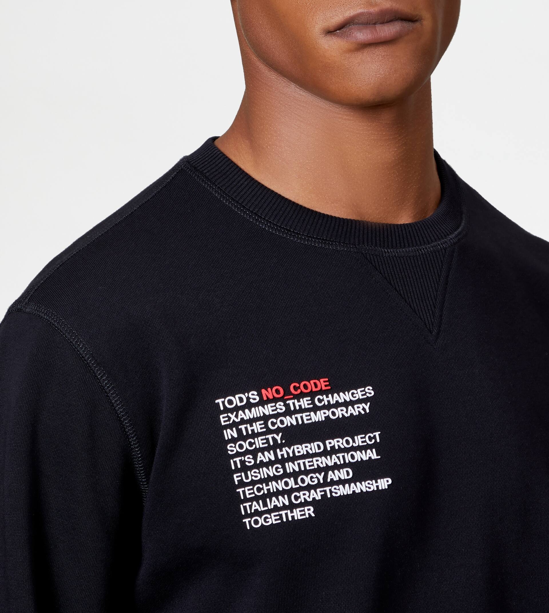 ROUND-NECK SWEATSHIRT NO_CODE - BLACK - 5
