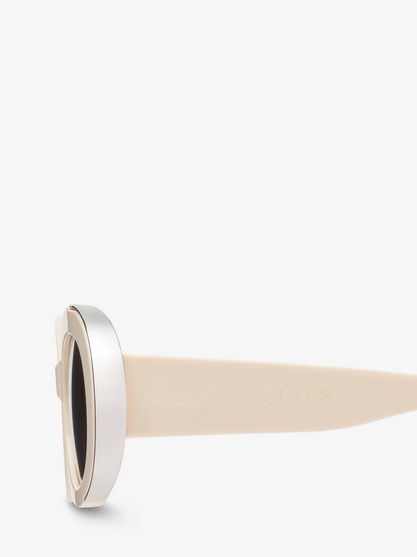 Women's The Grip Oval Sunglasses in Ivory/brown 5