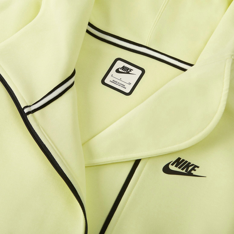 Nike (WMNS) Nike Sportswear Tech Fleece Windrunner Full-zip Hoodie 'Light Green' FB8244-331 outlook