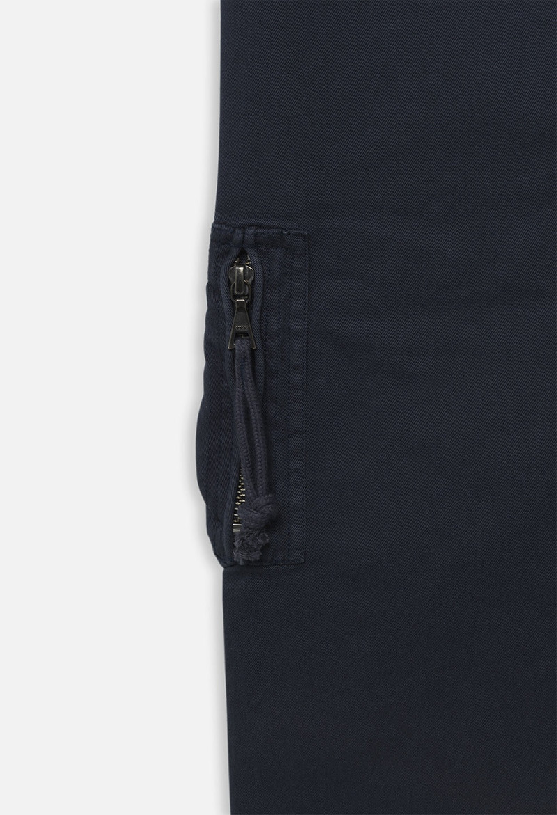 SLIM TACTICAL CARGO 11