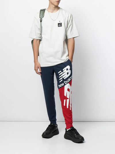 New Balance logo-patch cotton T-Shirt outlook