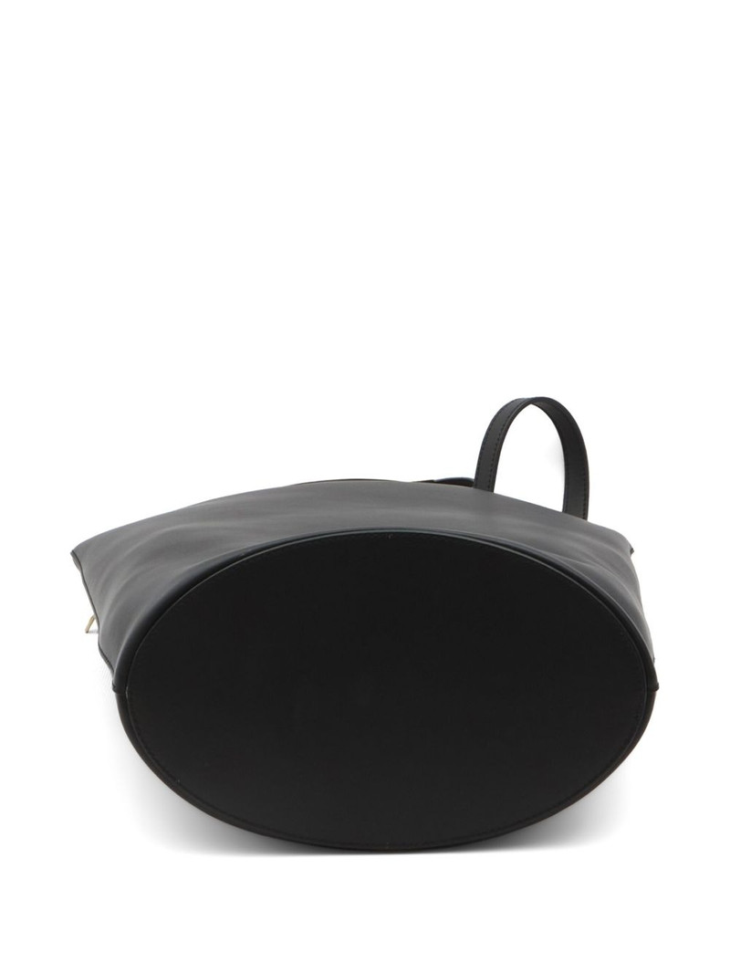 Tod's leather bucket bag outlook