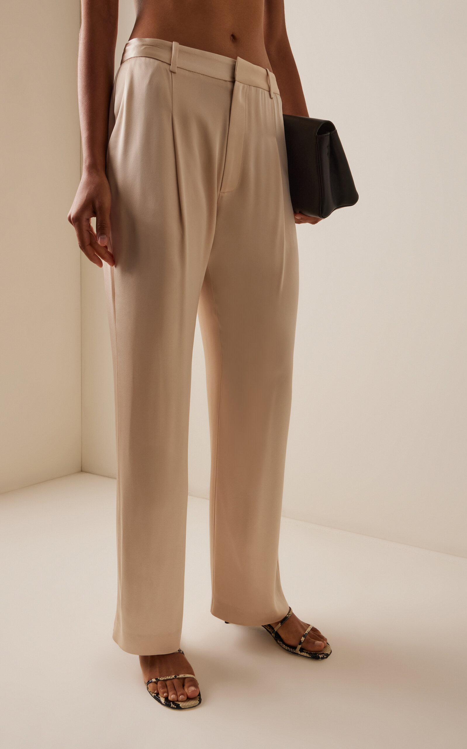 Pleated Satin Tapered Pants neutral - 3