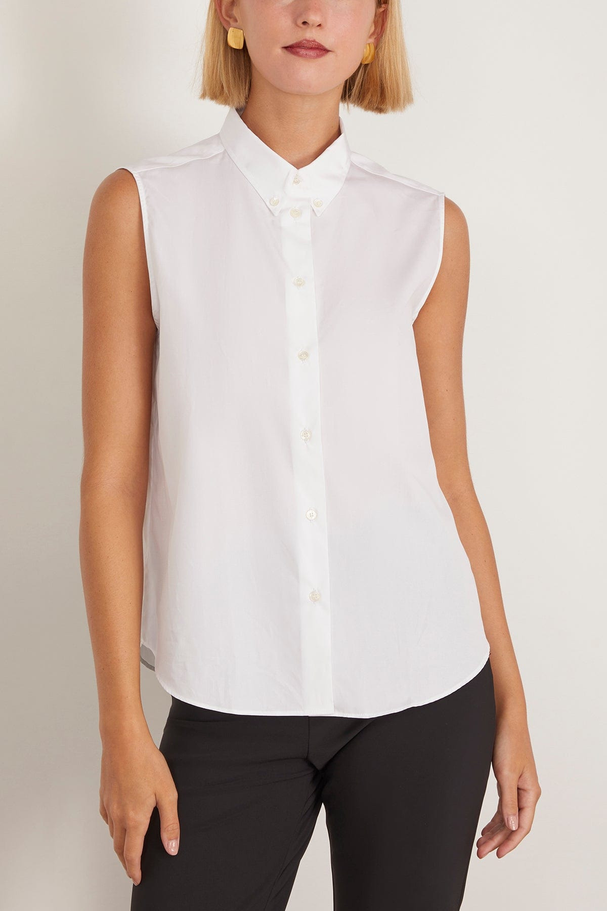 Casta Sleeveless Shirt in White - 3