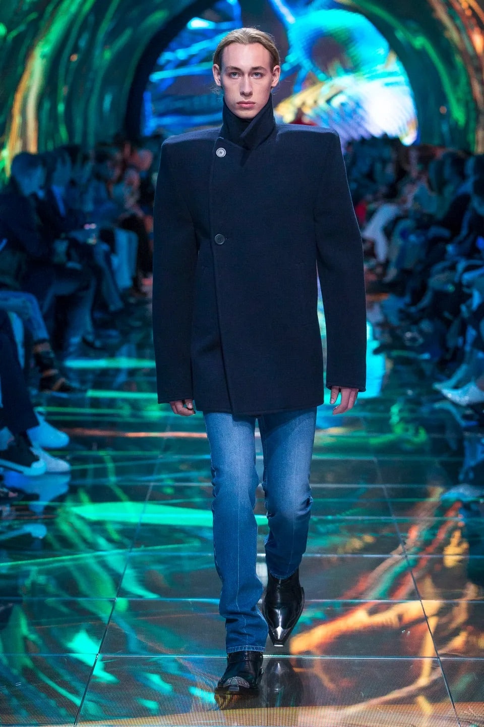 Balenciaga Ss19 runway 80s boxy shoulder camel wool coat jacket 48 - 2