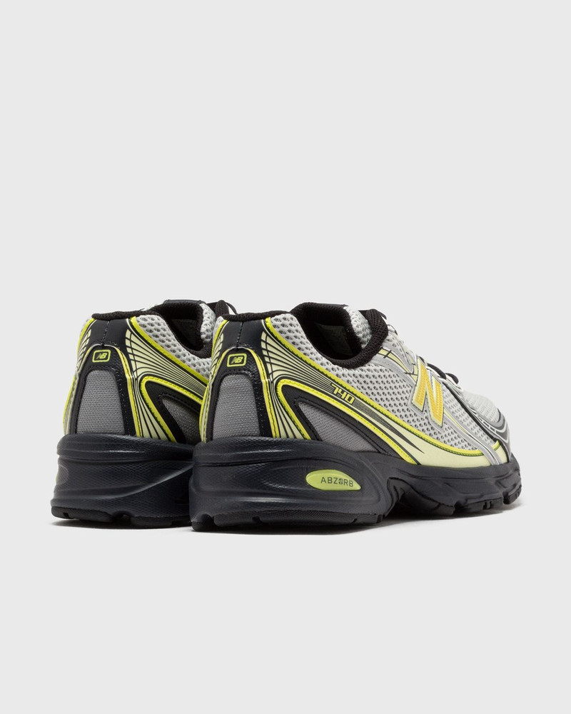 U740V2 4