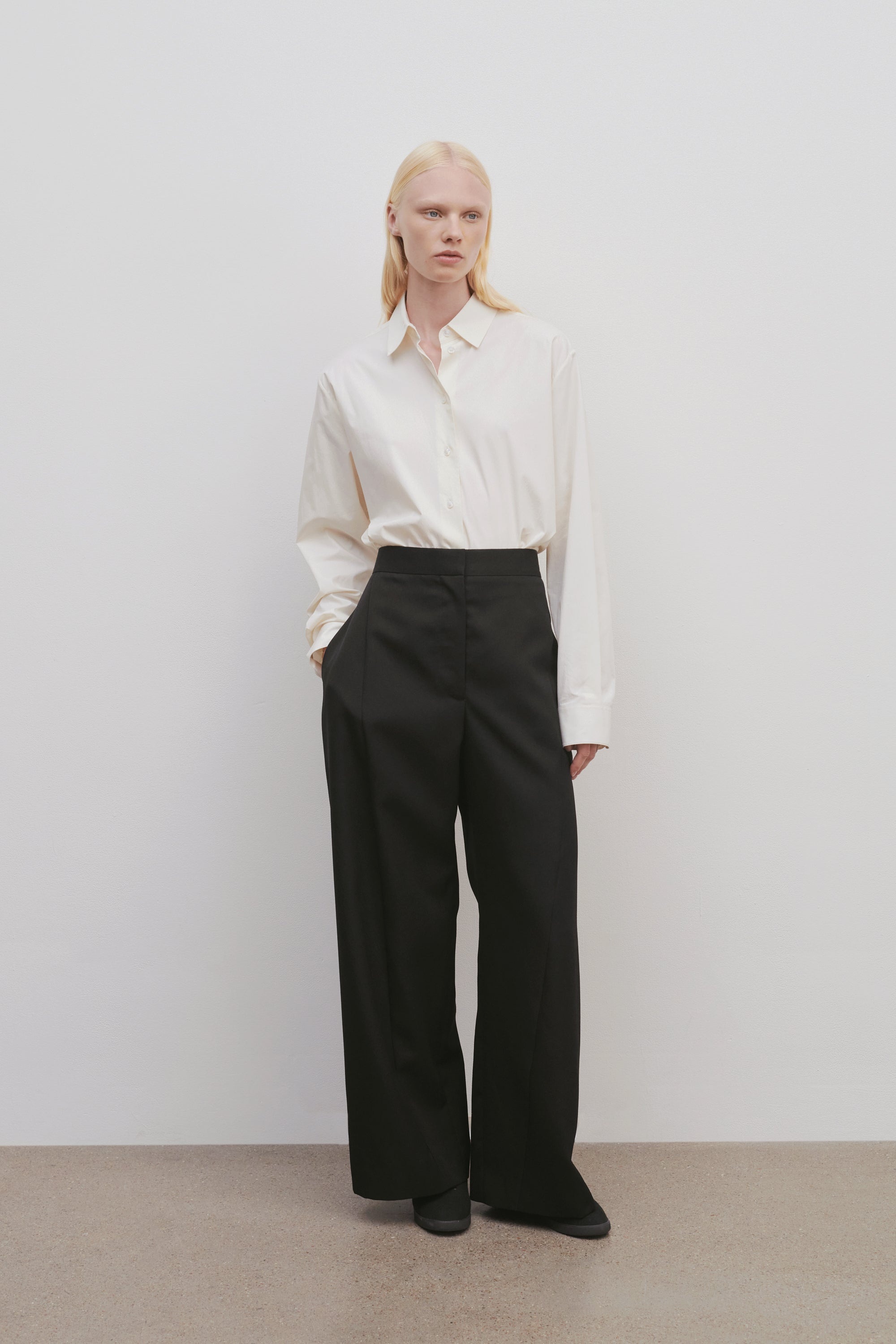 Roysin Pant in Wool - 3