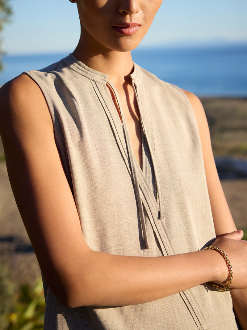 BROCHU WALKER The Bari Top outlook