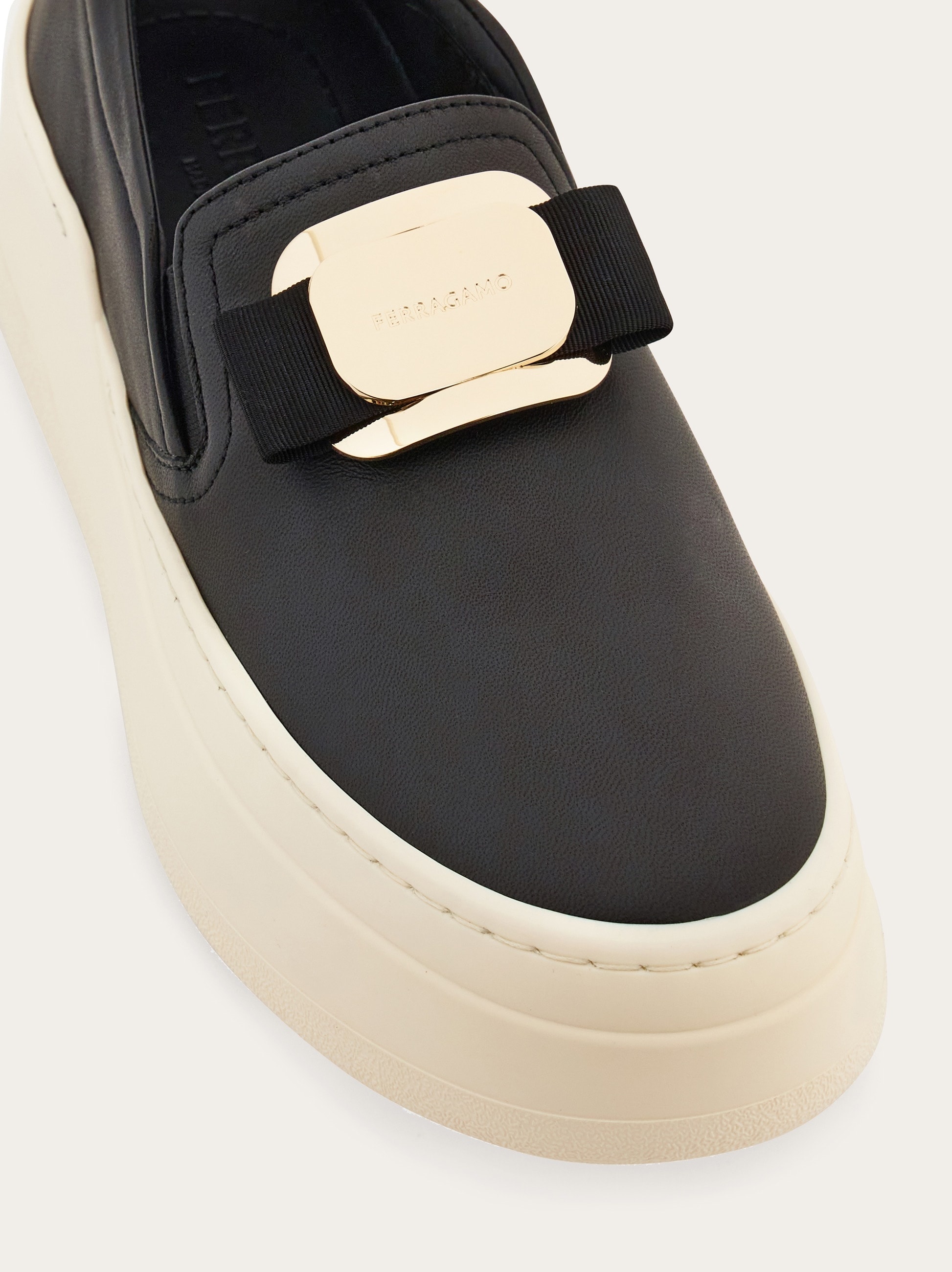 New Vara plate slip on - 7