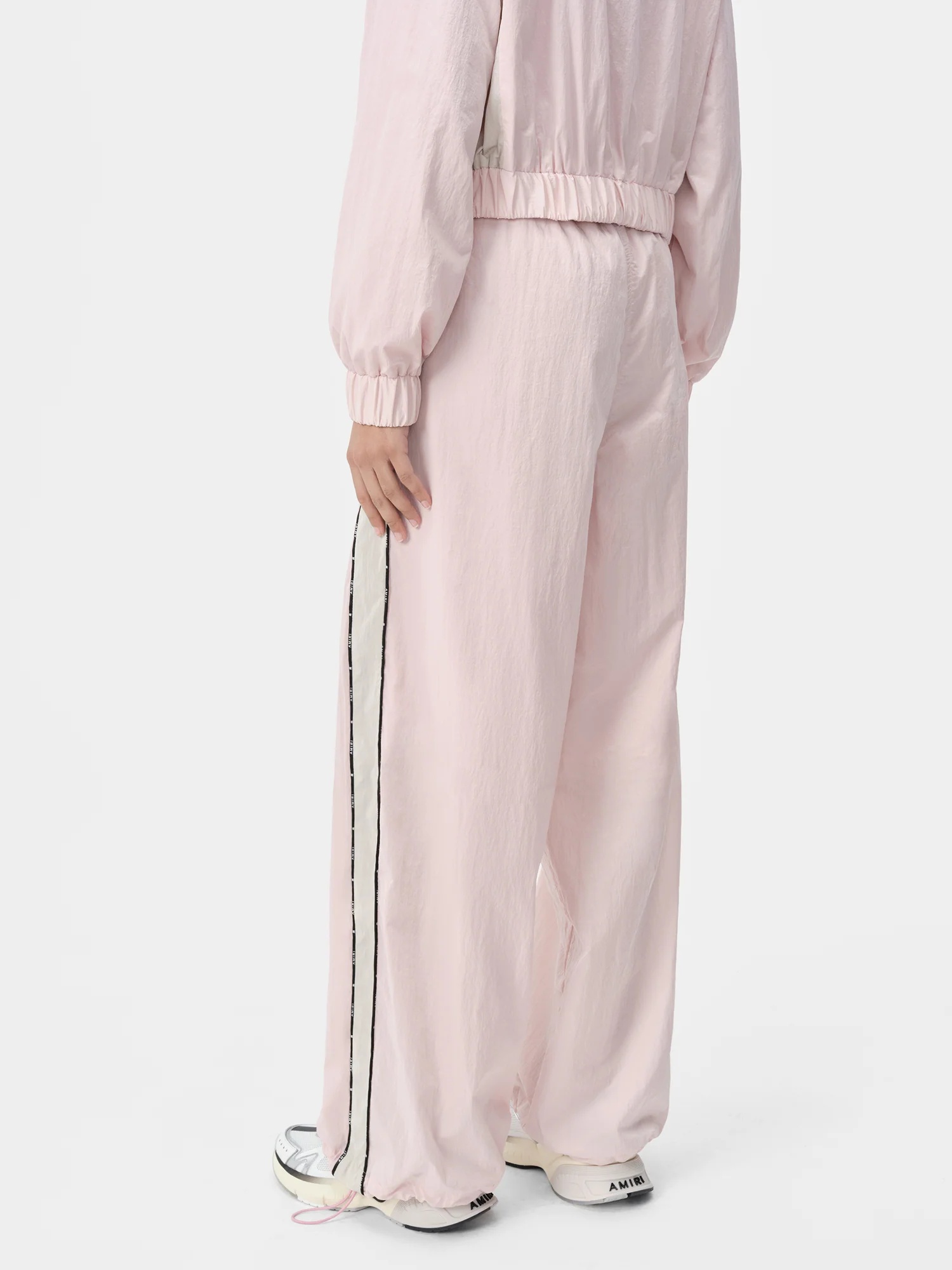 WOMEN'S RAGLAN MA TRACK PANT - 4
