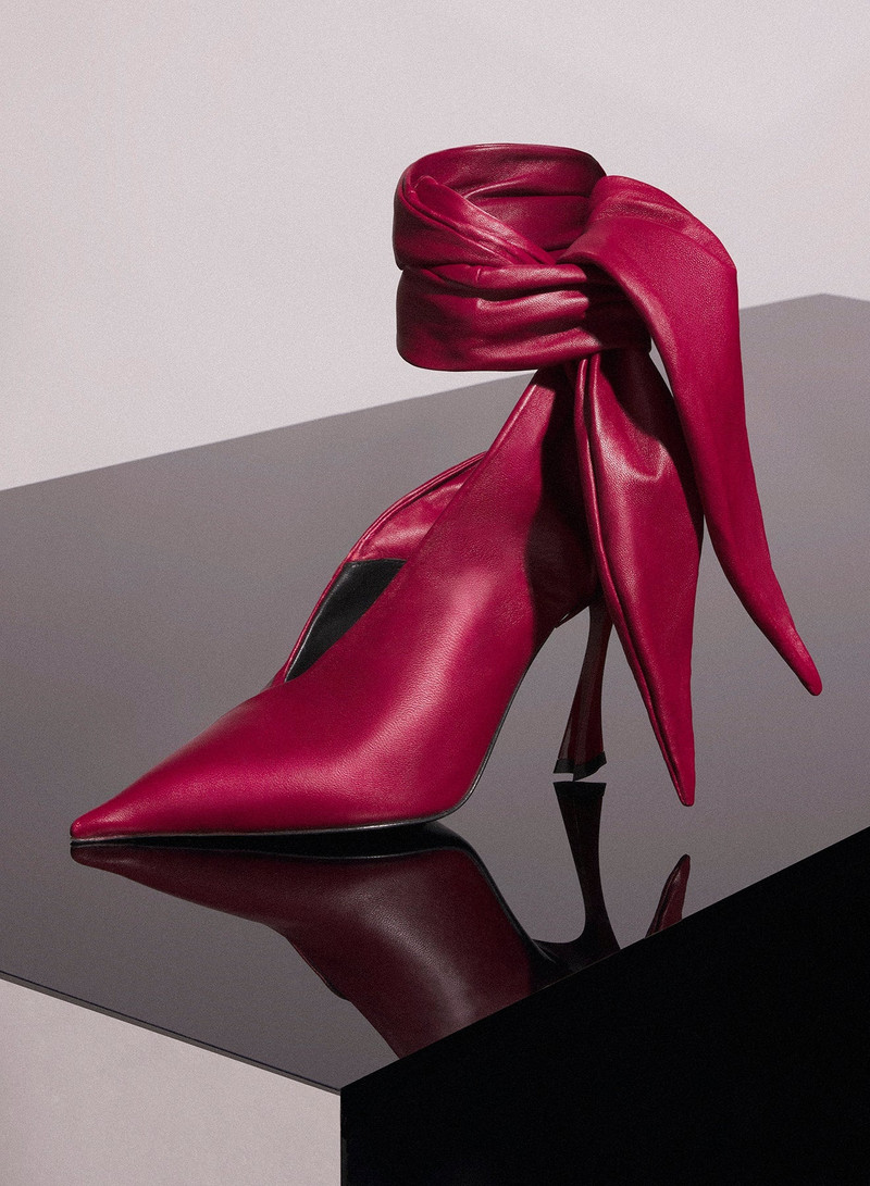 MUGLER red leather knot fang 95 mules outlook