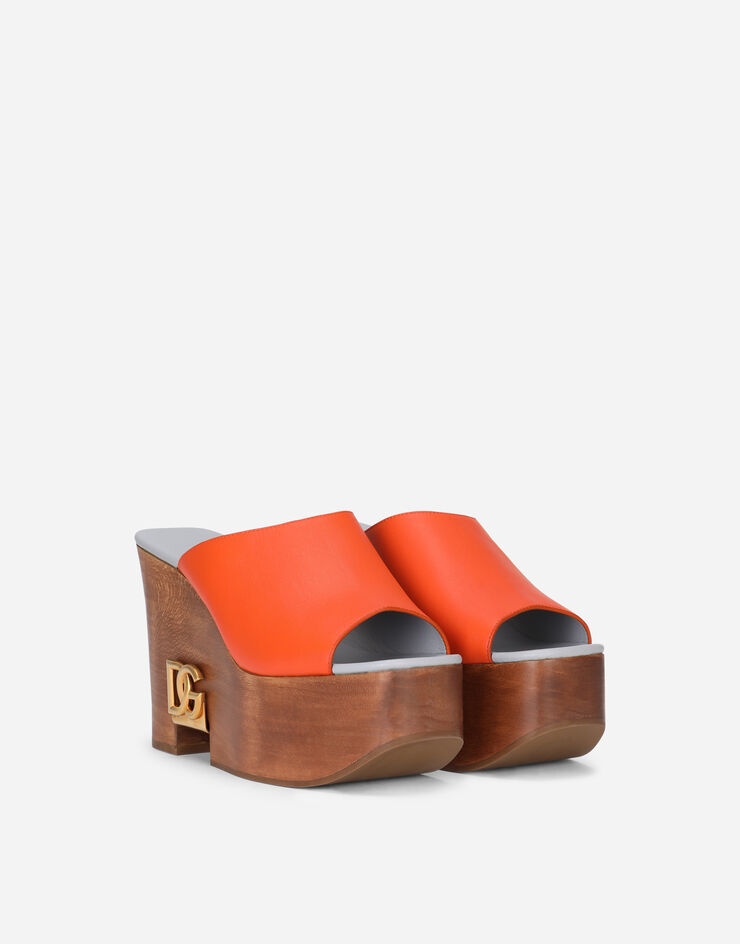 Calfskin wedges with DG logo - 2