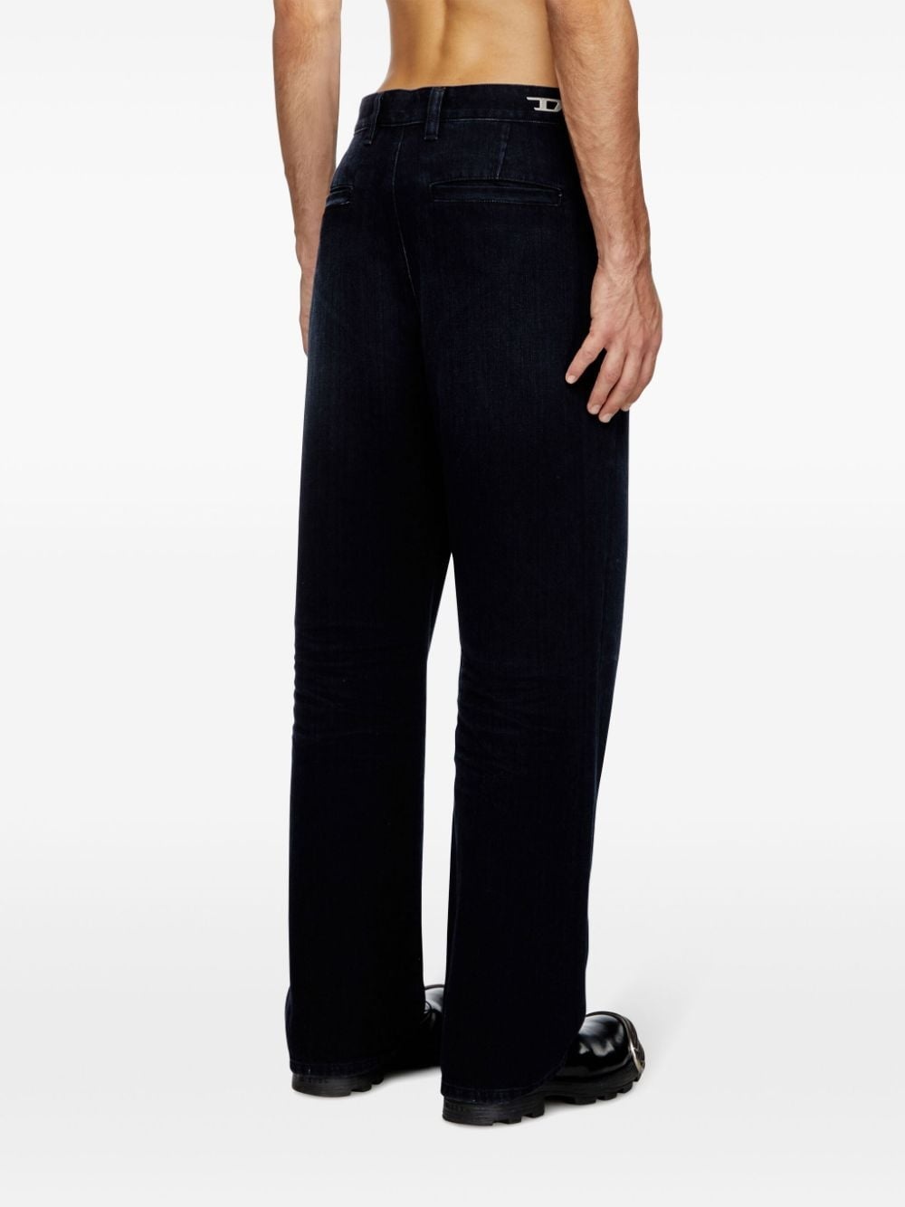 straight-leg jeans - 4