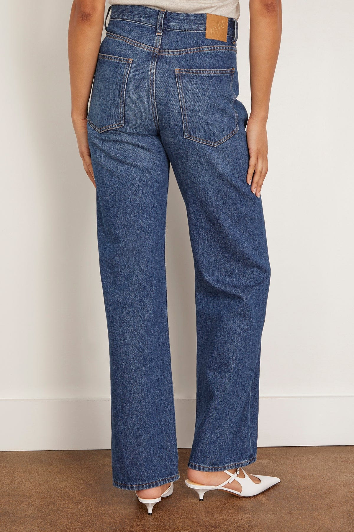 Ease Organic Cotton Denim Jean in Mid Blue - 4