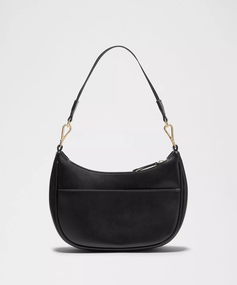 City Essentials Small Shoulder Bag 3L *Smooth Leather Alternative 3