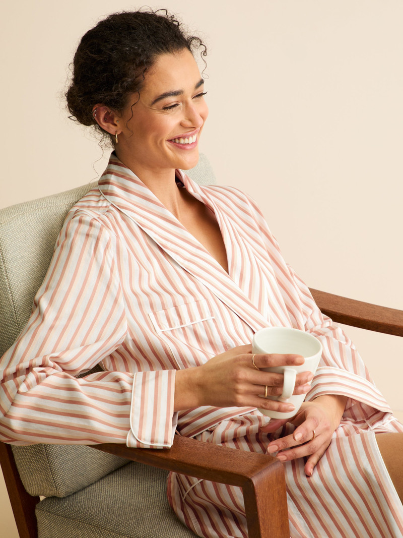 Derek Rose Women's Robe Capri Cotton Batiste Fawn Stripe outlook