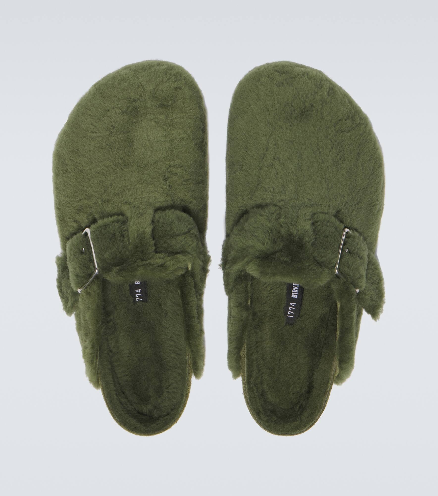 Boston 1774 shearling-lined suede mules - 4