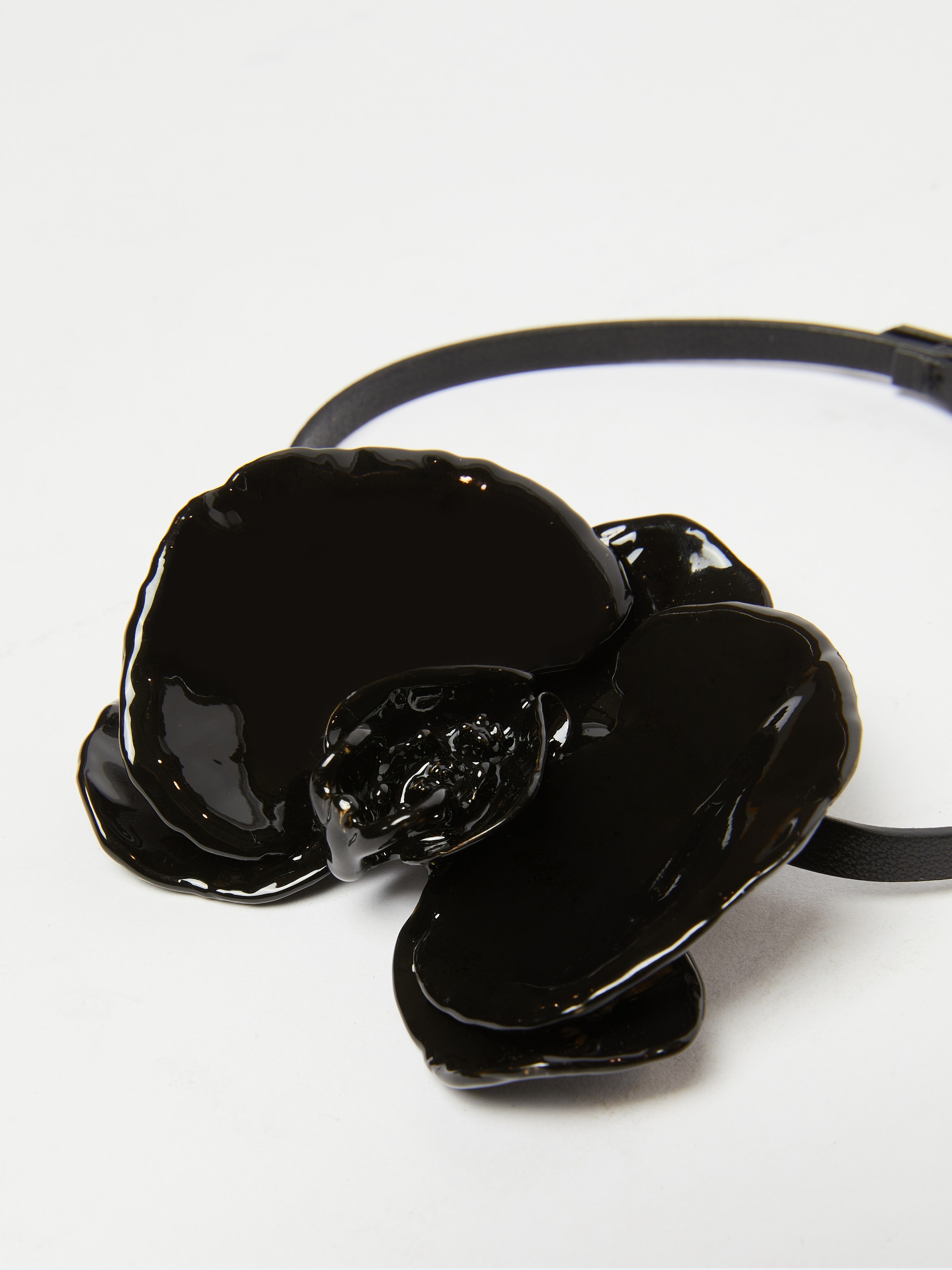 NABIL Nappa leather necklace with orchid - 2