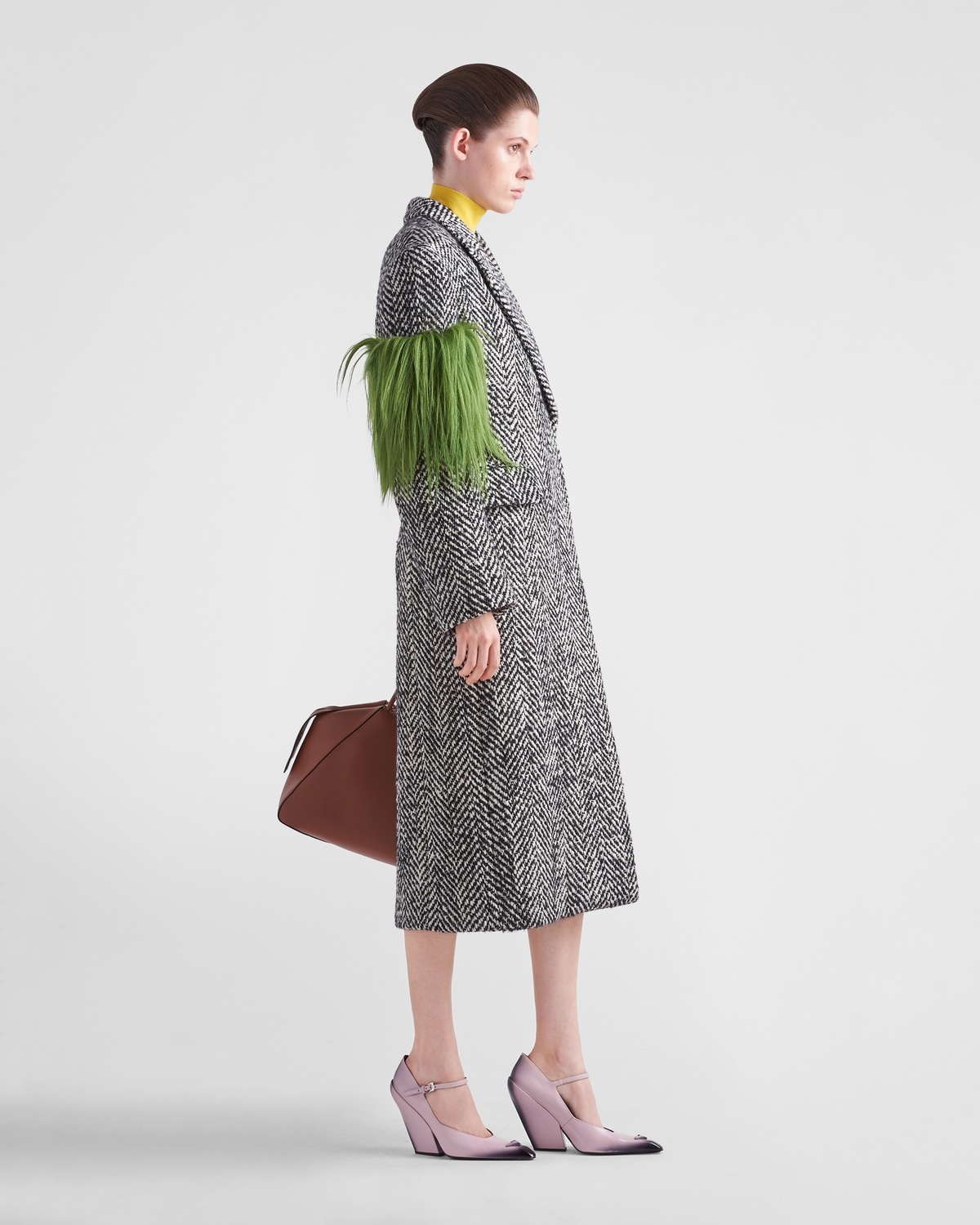 Double-breasted chevron and shearling coat - 6