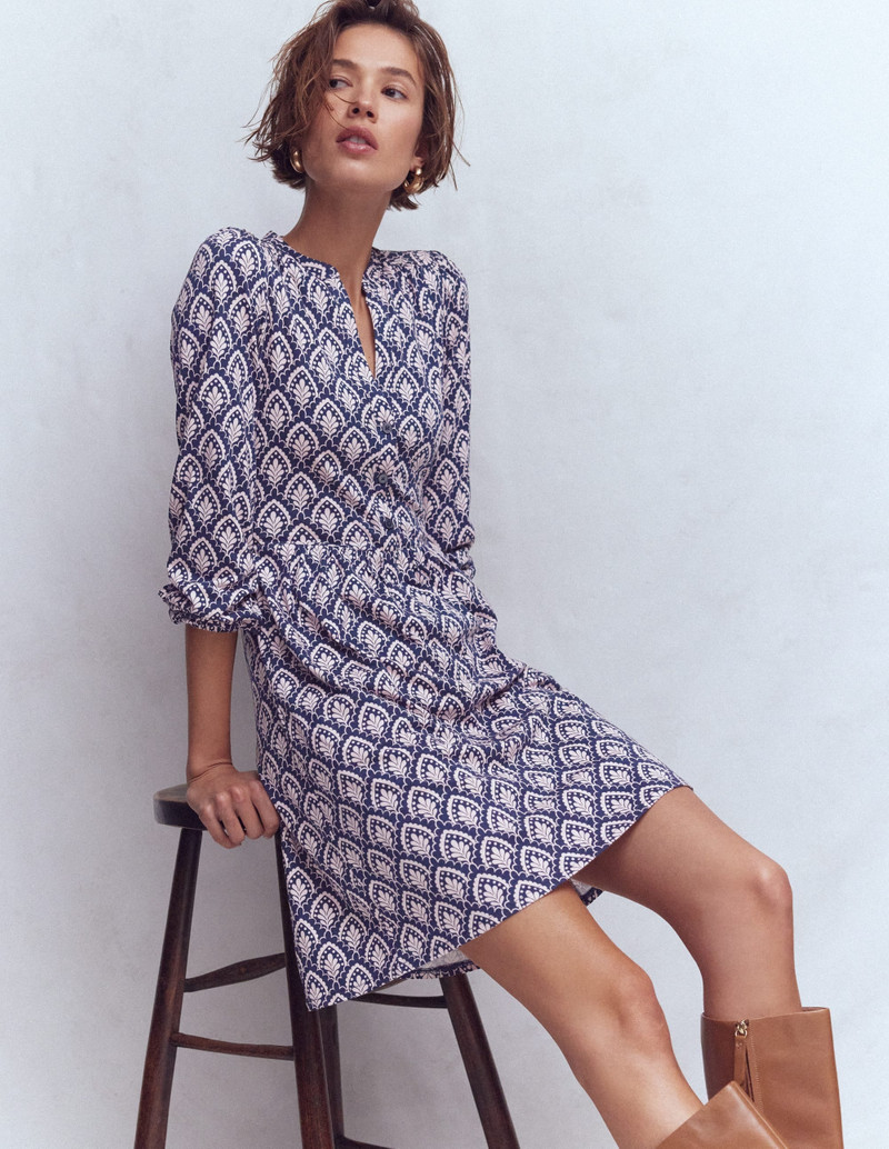Amy Short Jersey Dress-Navy, Petal Terrace 6