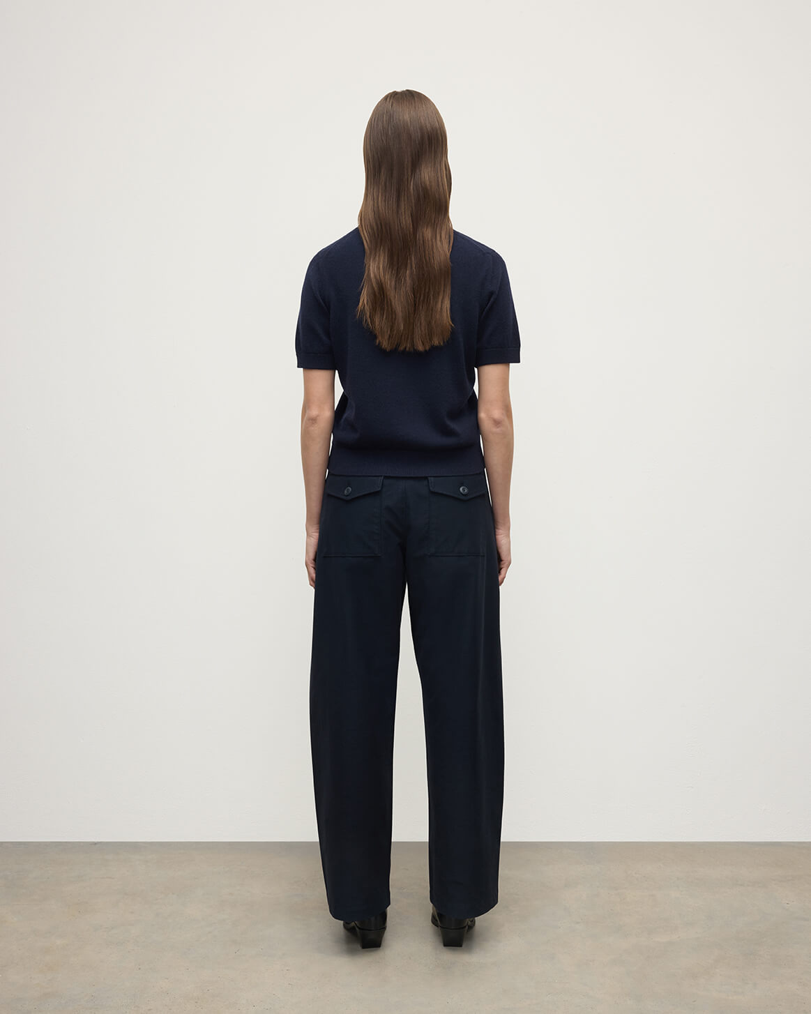 Classic Cashmere Navy T-shirt - 4