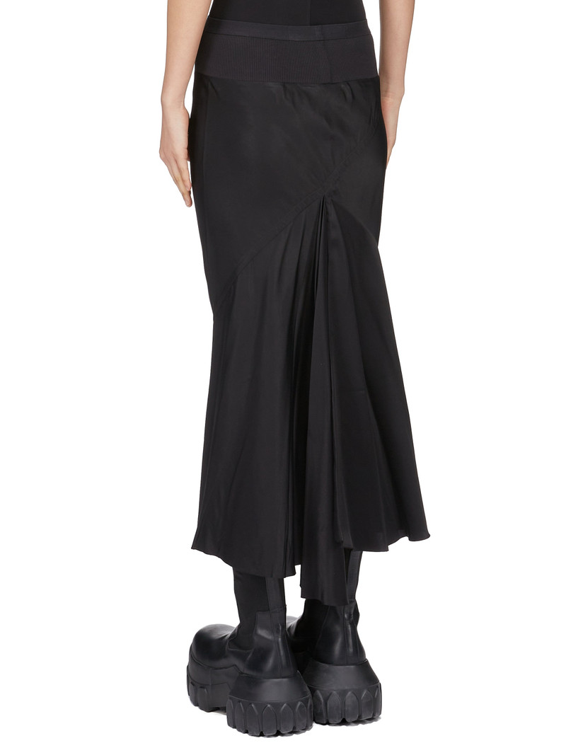 elastic-waistband bias-cut skirt 3