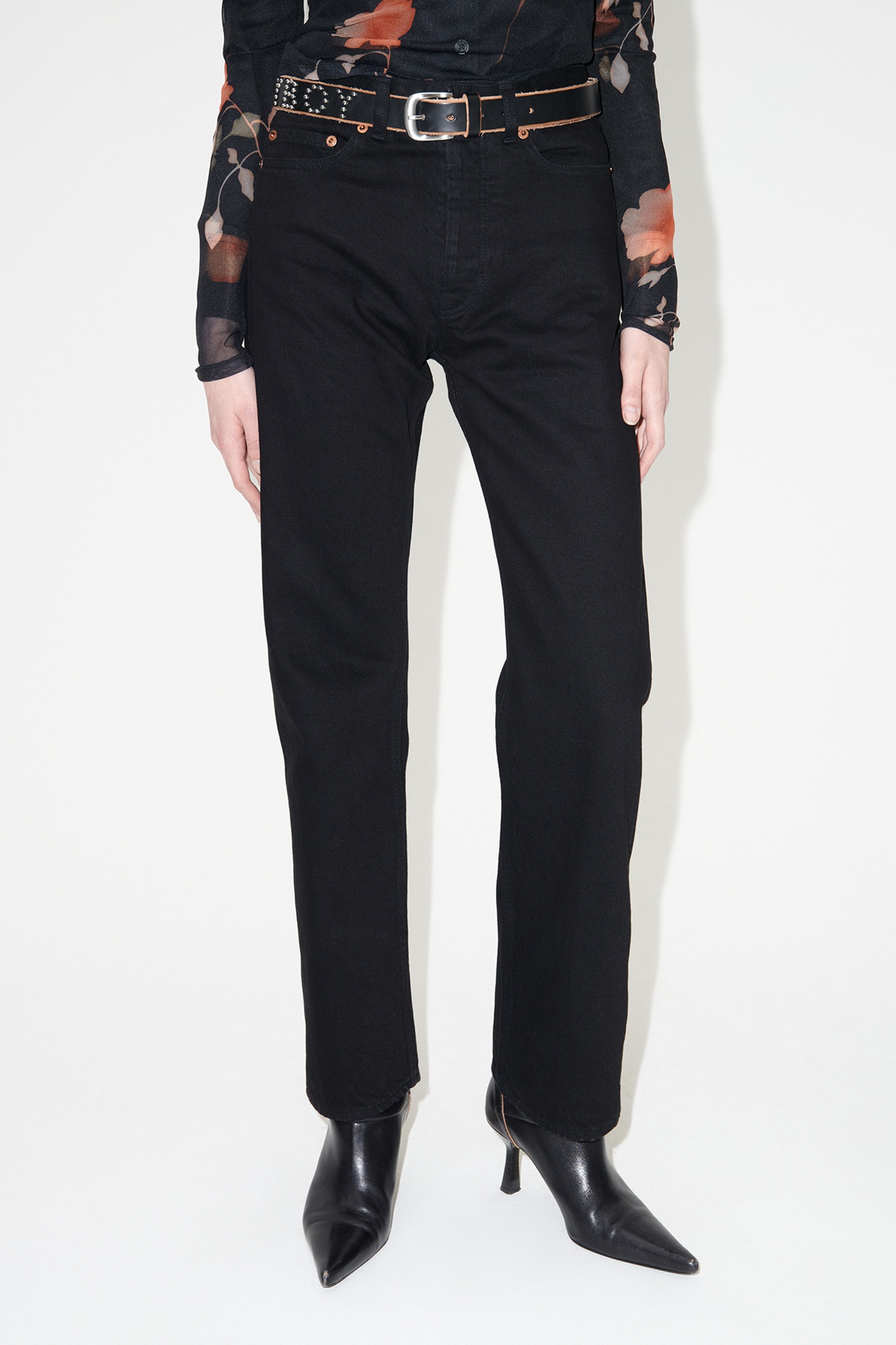 Linear Cut Black Selvedge - 1