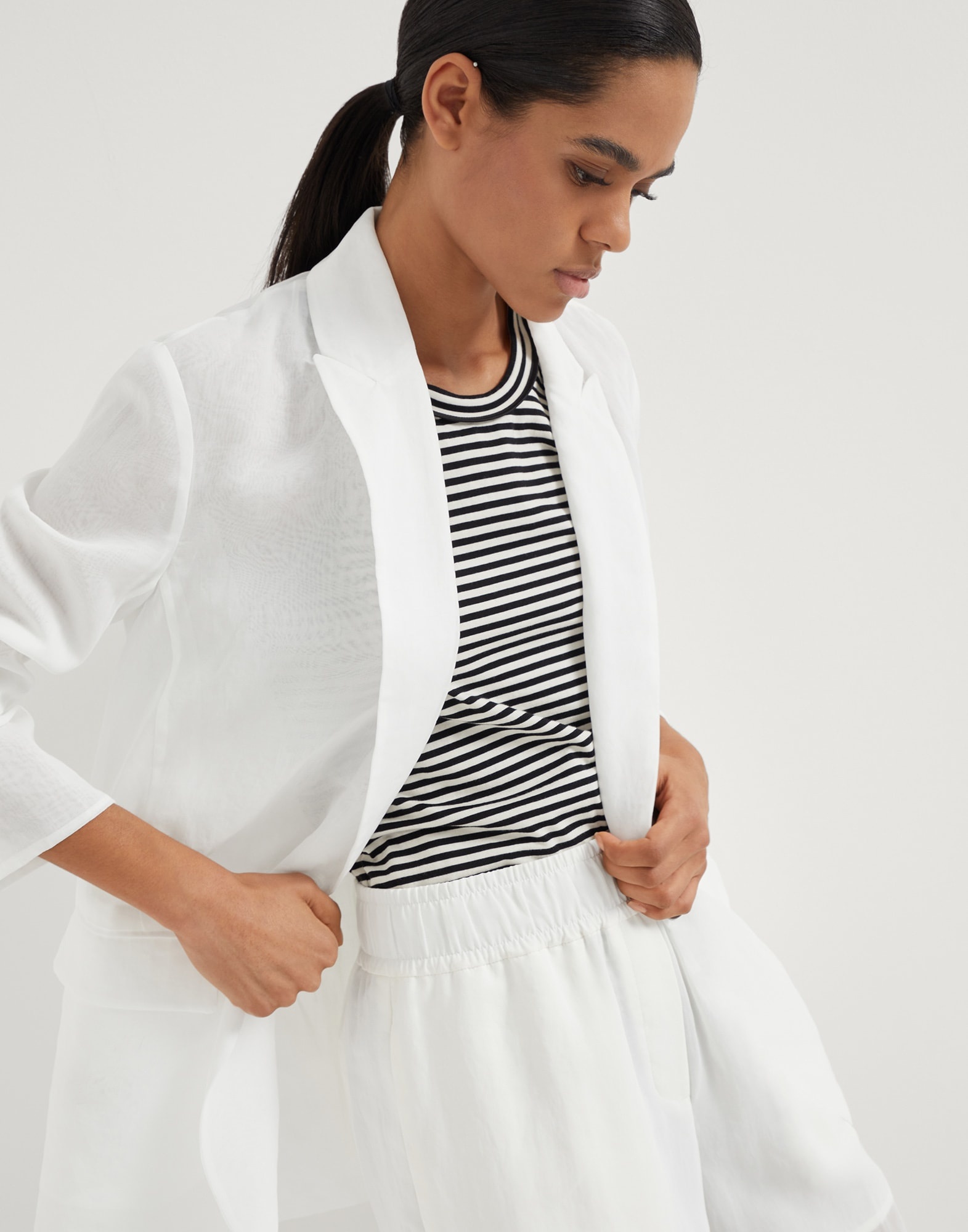 Cotton organza blazer with monili - 4