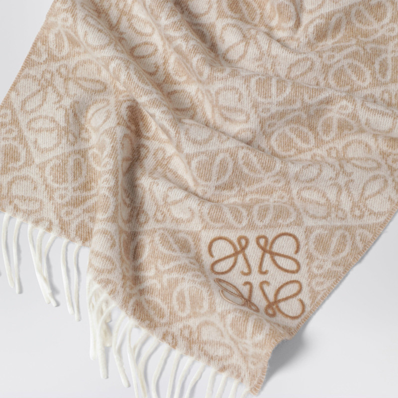 Beige Anagram wool and cashmere scarf 4