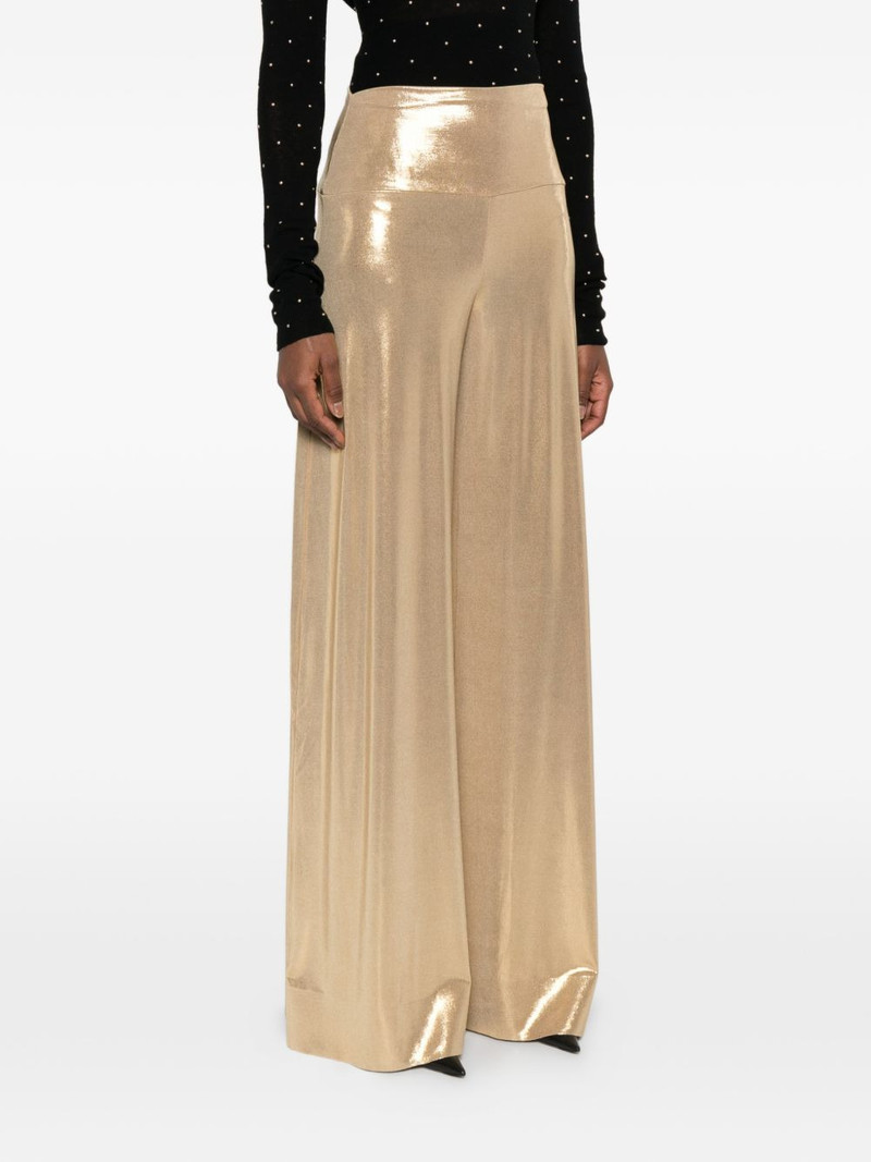 high-waisted pants 3