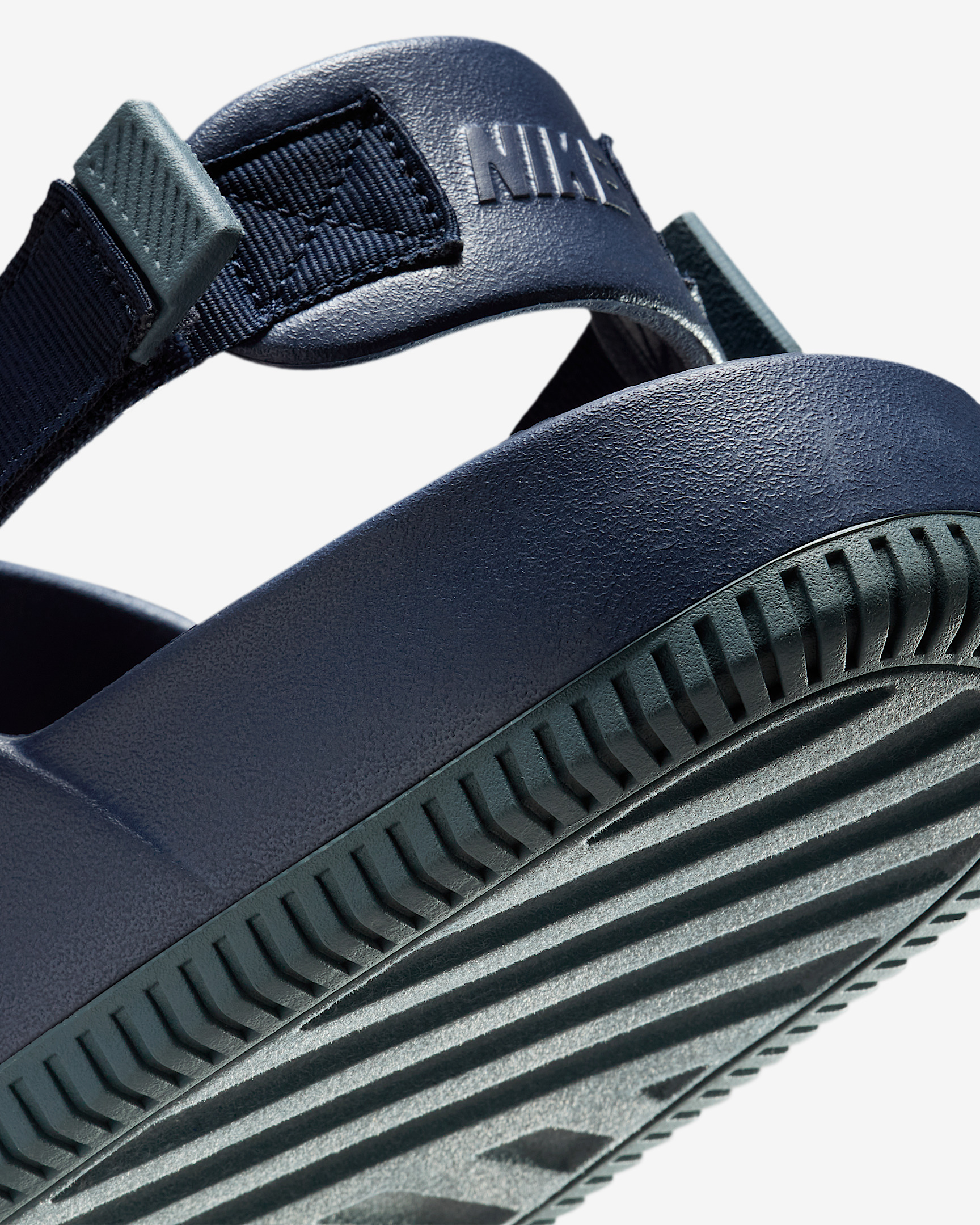 Nike Calm Men's Mules - 8