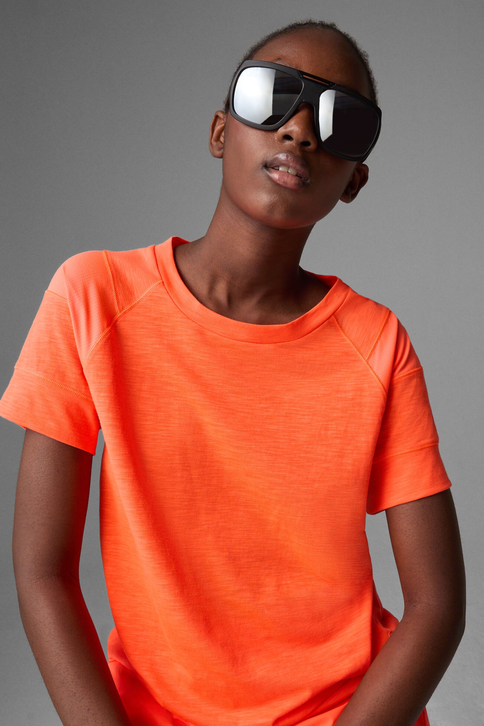Helene T-shirt in Orange - 4
