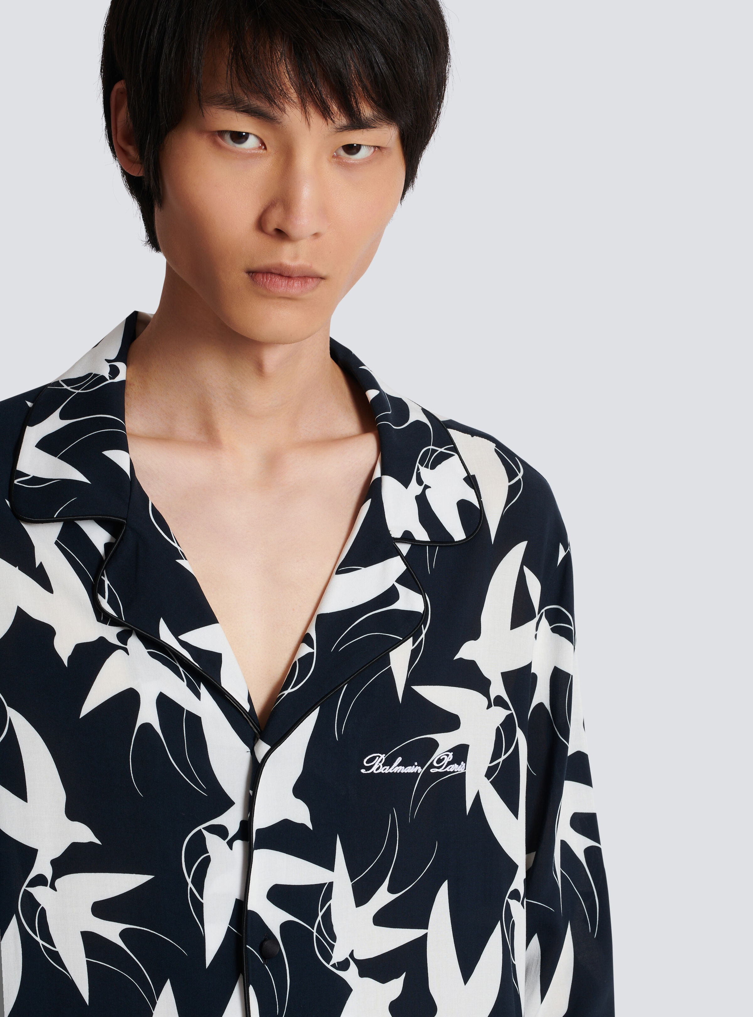 Loose shirt with Swallow print - 7