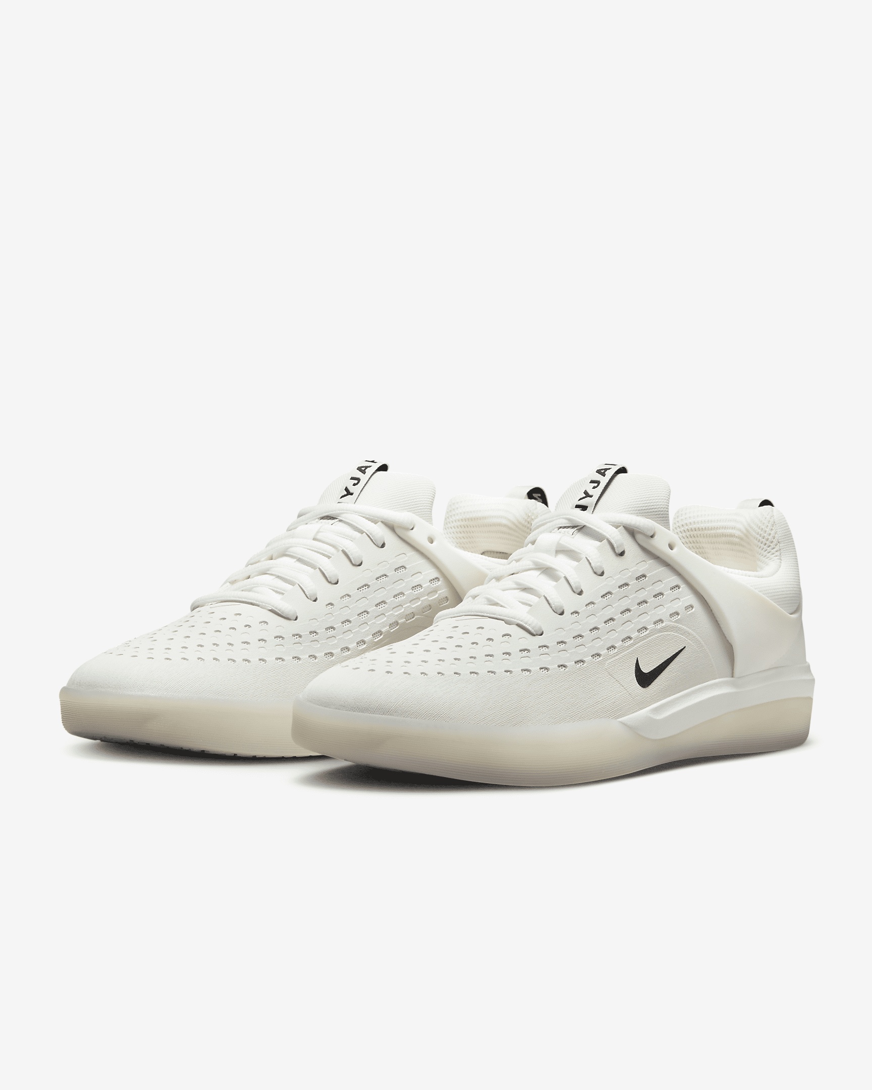 Men's Nike SB Nyjah 3 Skate Shoes - 5