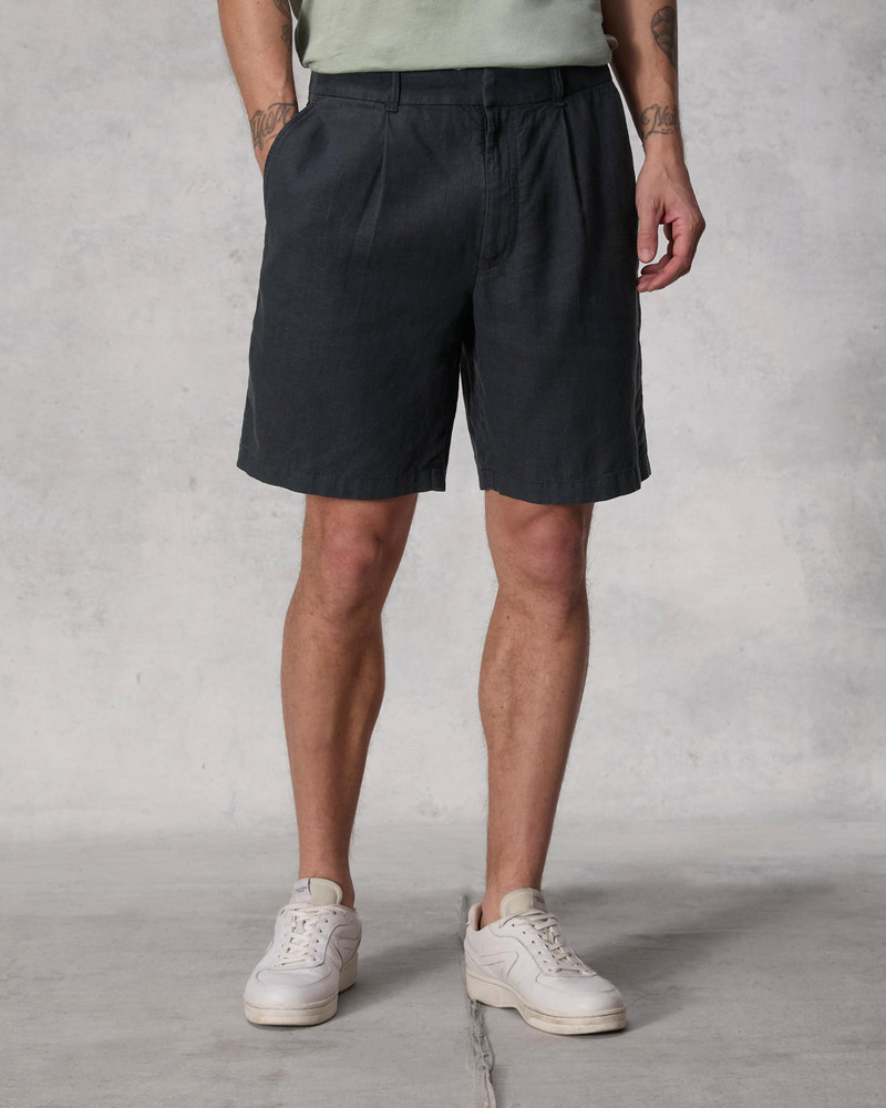 Elliot Pleated Linen Short
Slim Fit 5