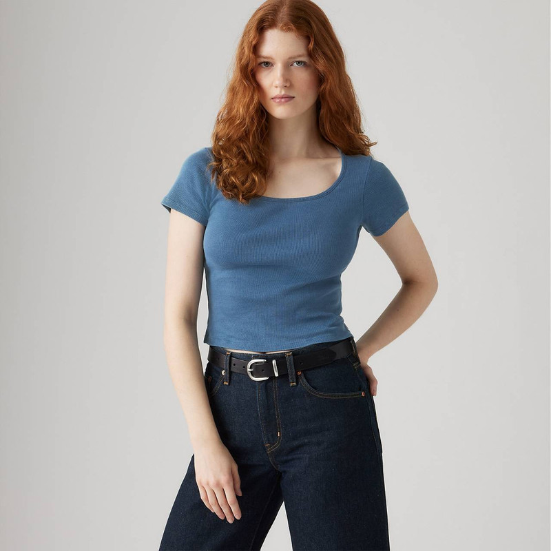 Levi's ESSENTIAL SQUARE NECK TEE outlook