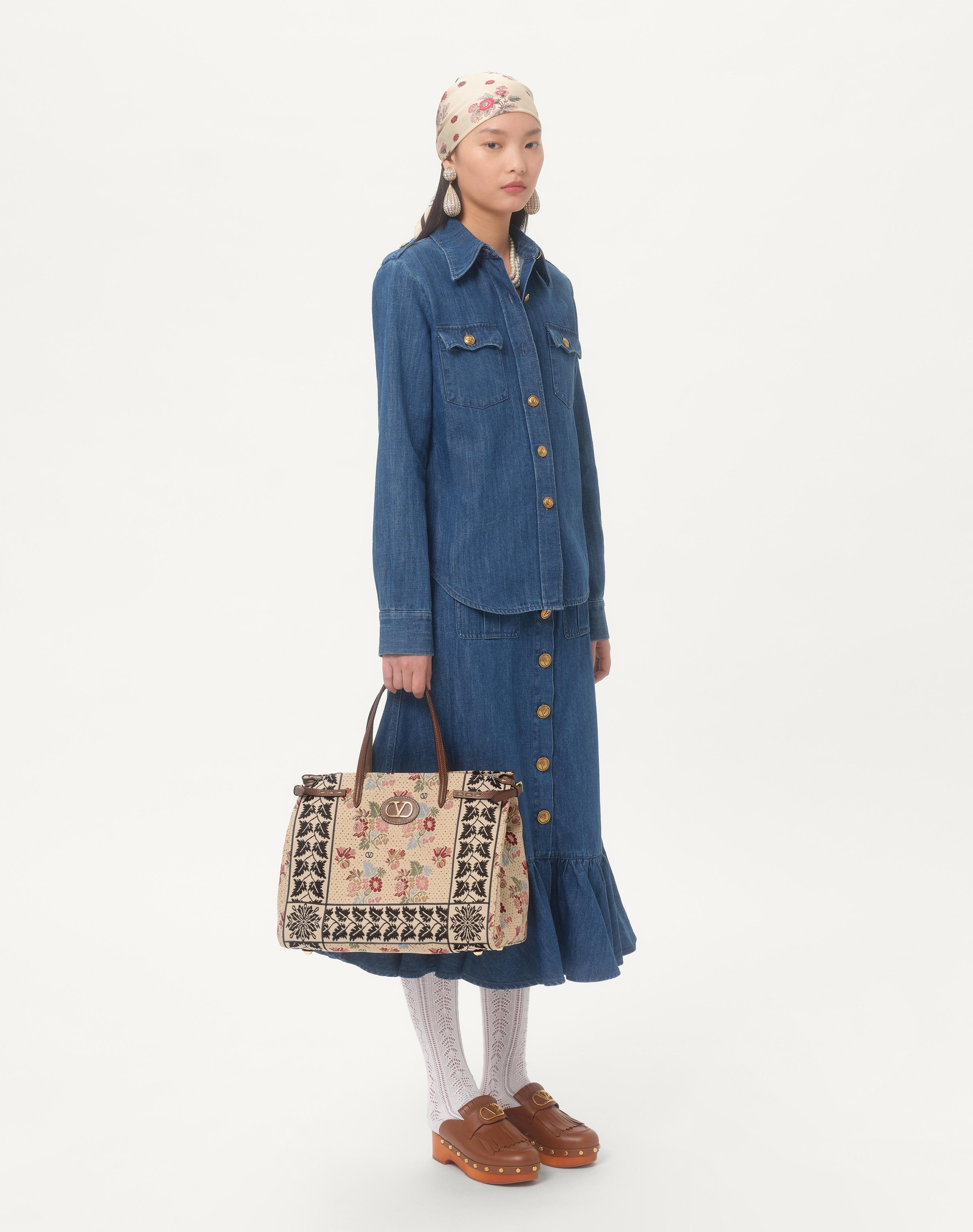 VALENTINO GARAVANI ANTIBES MEDIUM SHOPPING BAG IN JACQUARD AND KARUNG FABRIC - 2
