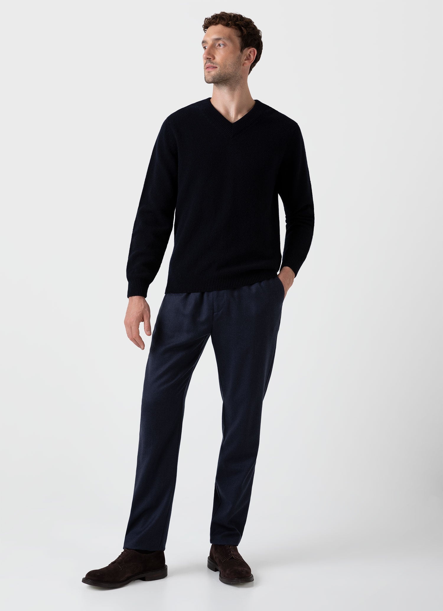 Lambswool V‑Neck Jumper - 3