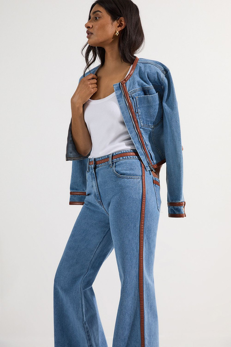 Petite Denim & Faux Leather Tipped Side Skinny Flare Jean 3