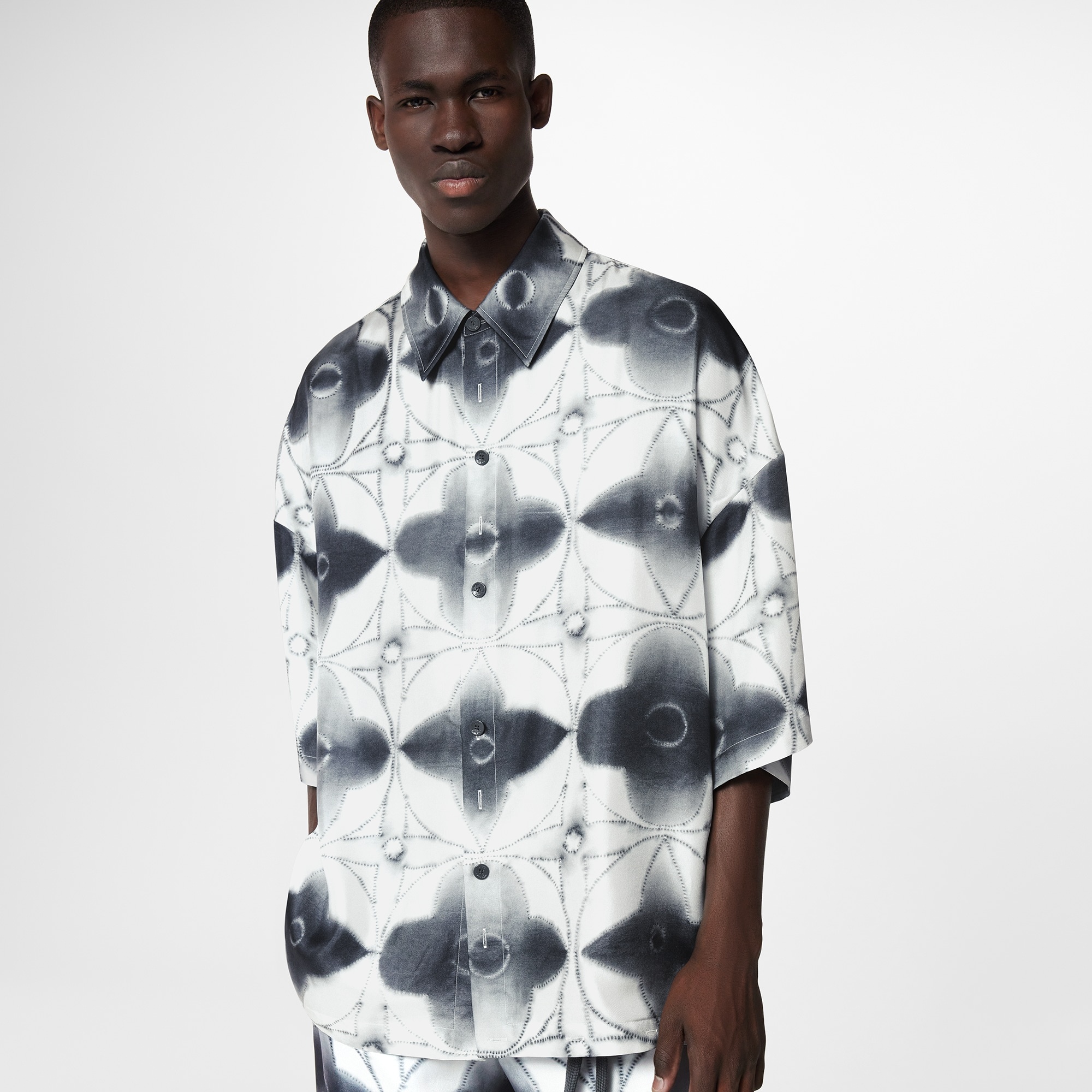Multi Buttonholes Short-Sleeved Pyjama Shirt - 4