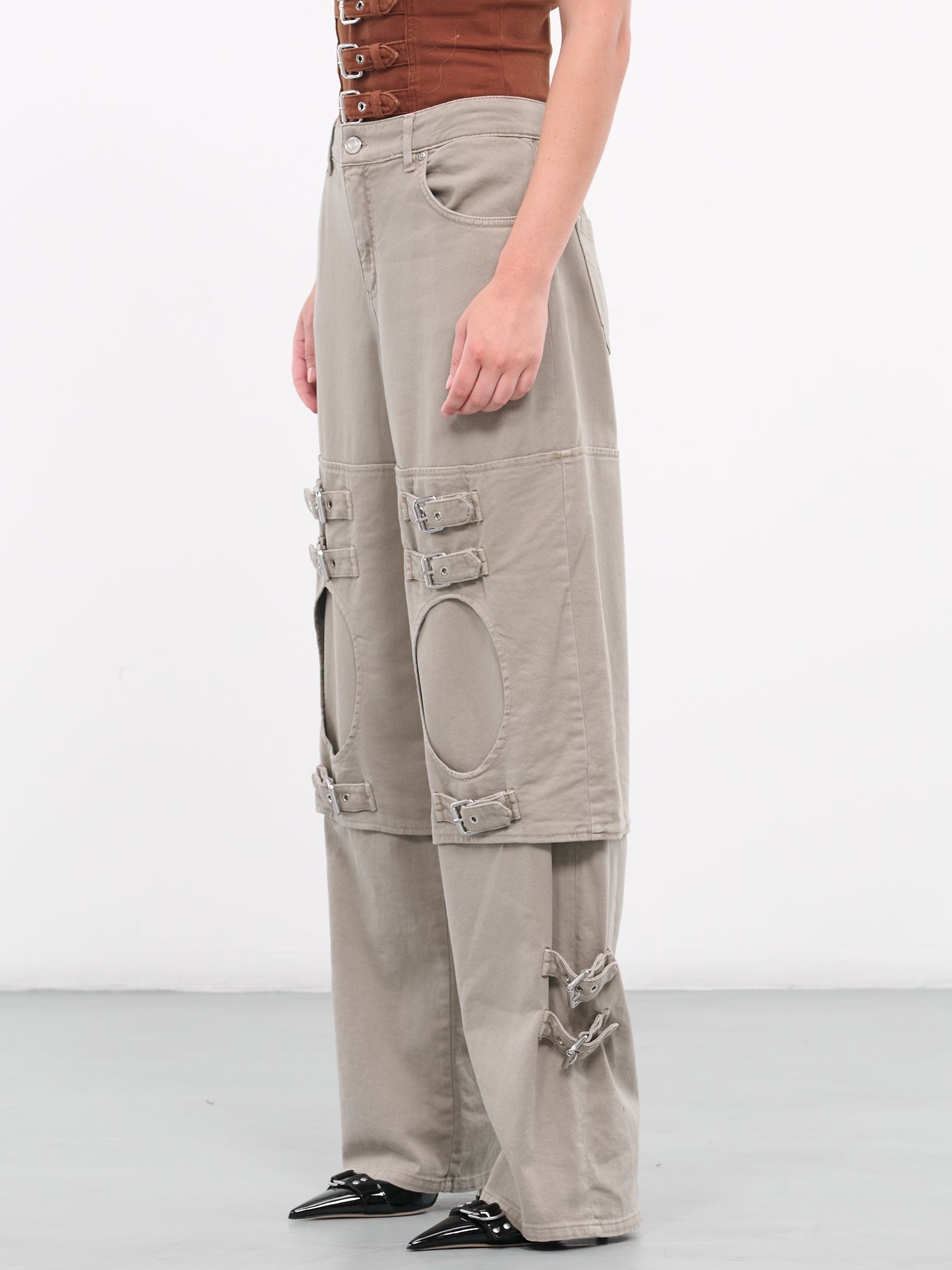 Buckle Boyfriend Jeans - 2