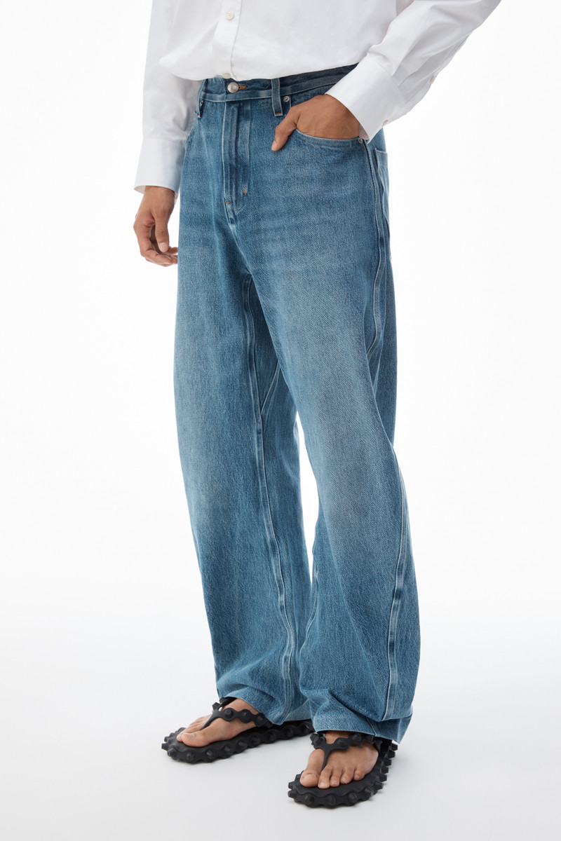 Rounded Denim Jeans with Bonded Seams 3