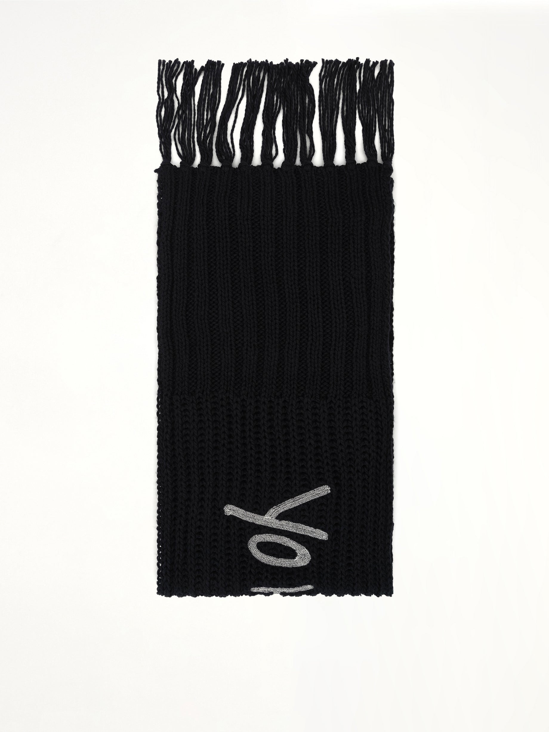 Chunky Knit Scarf in Black - 1